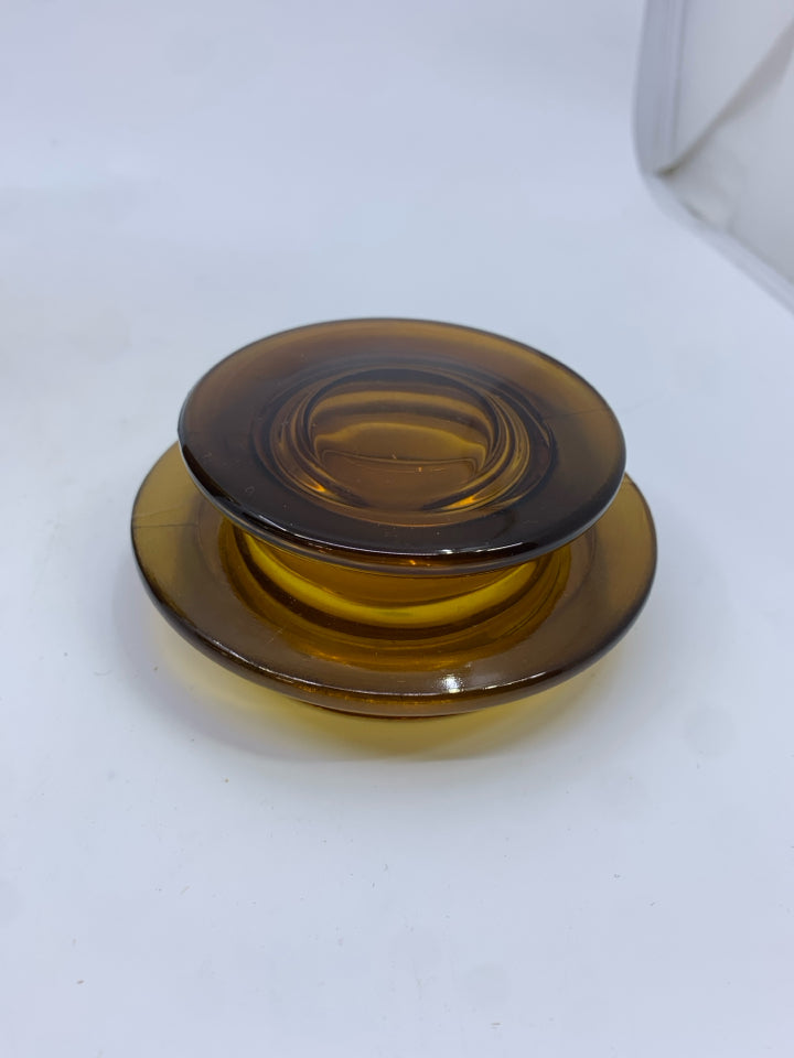 BROWN GLASS CANISTER W LID.