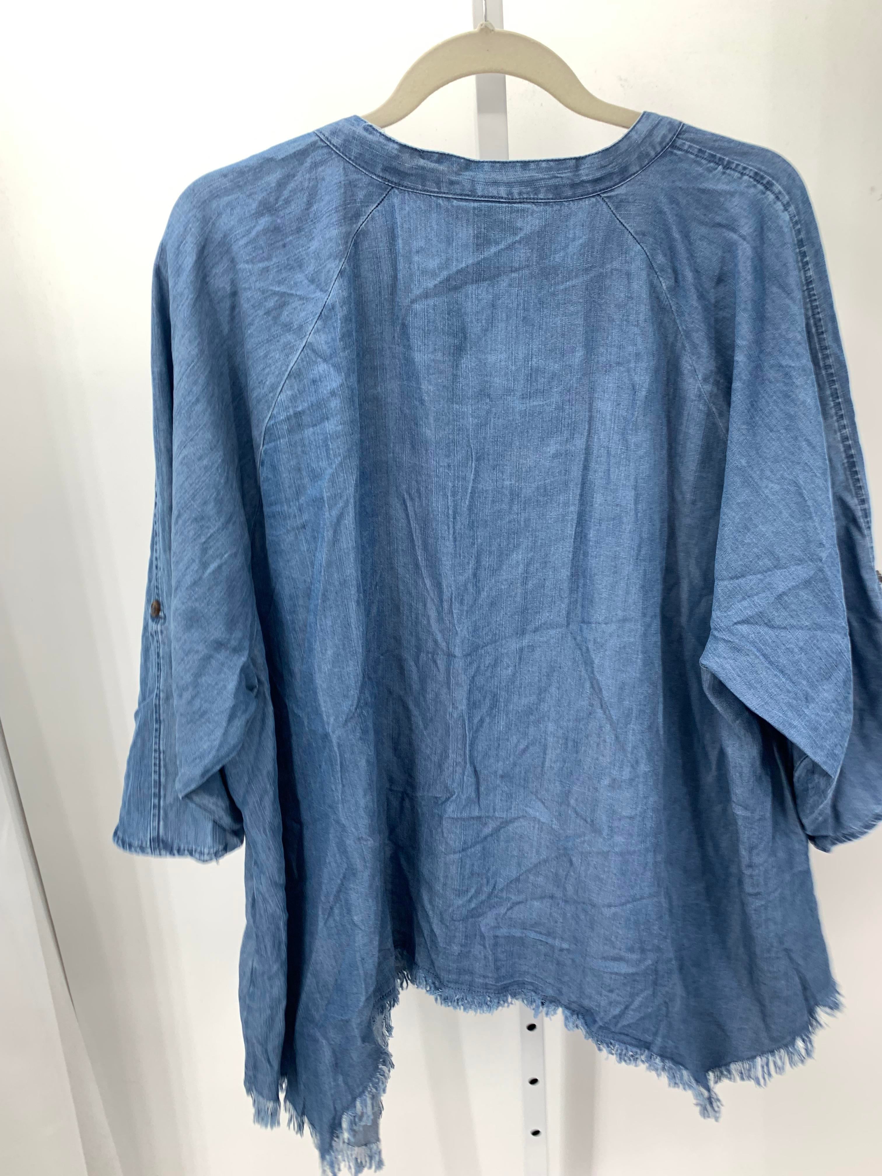 Size 2X Womens 3/4 Sleeve Shirt