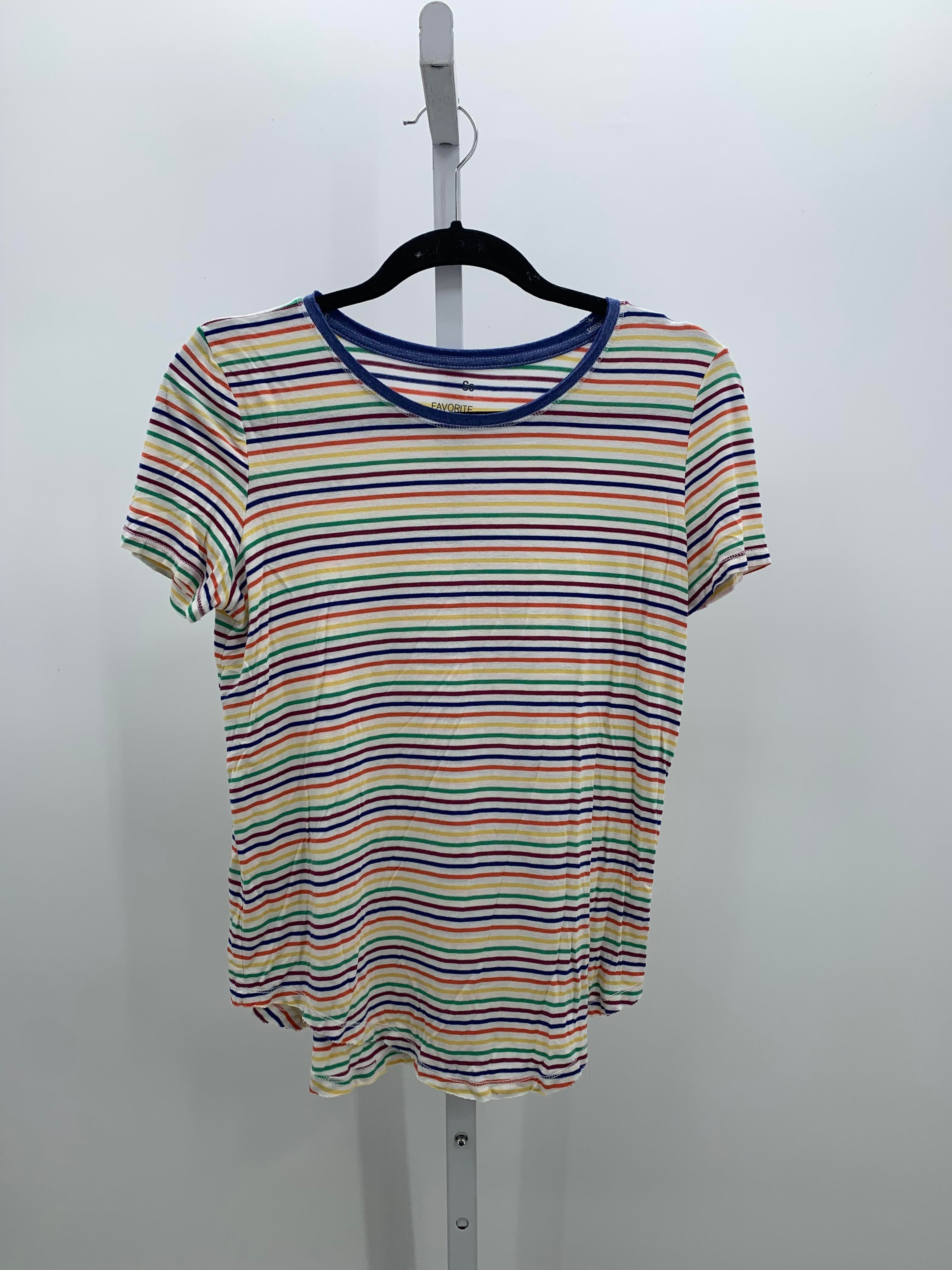 SO Size Small Juniors Short Sleeve Shirt