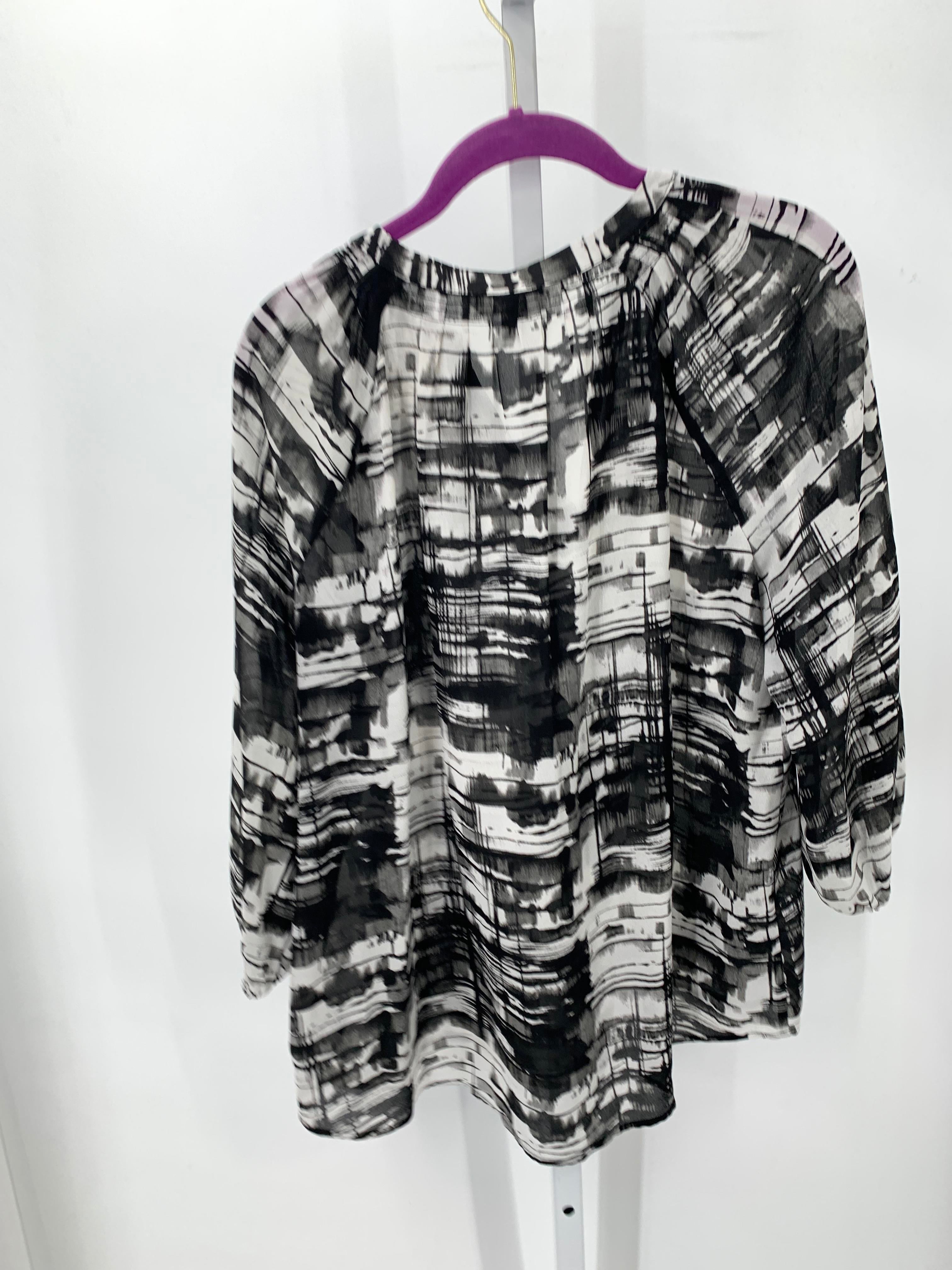 Vera Wang Size Large Misses 3/4 Sleeve Shirt