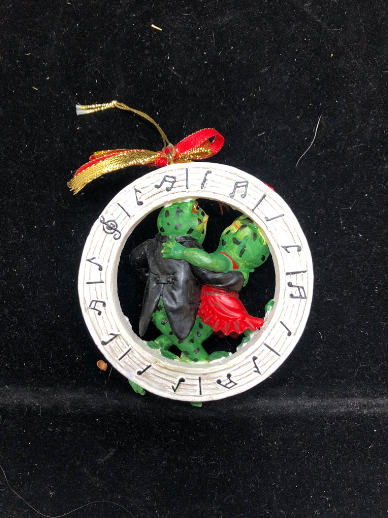 DANCING FROG LOVERS ORNAMENT.