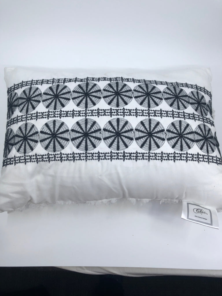 WHITE BLACK PATTERN RECTANGLE PILLOW.