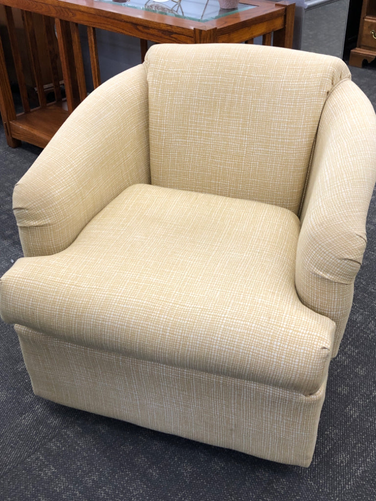 YELLOW/WHITE SWIVEL ACCENT CHAIR.