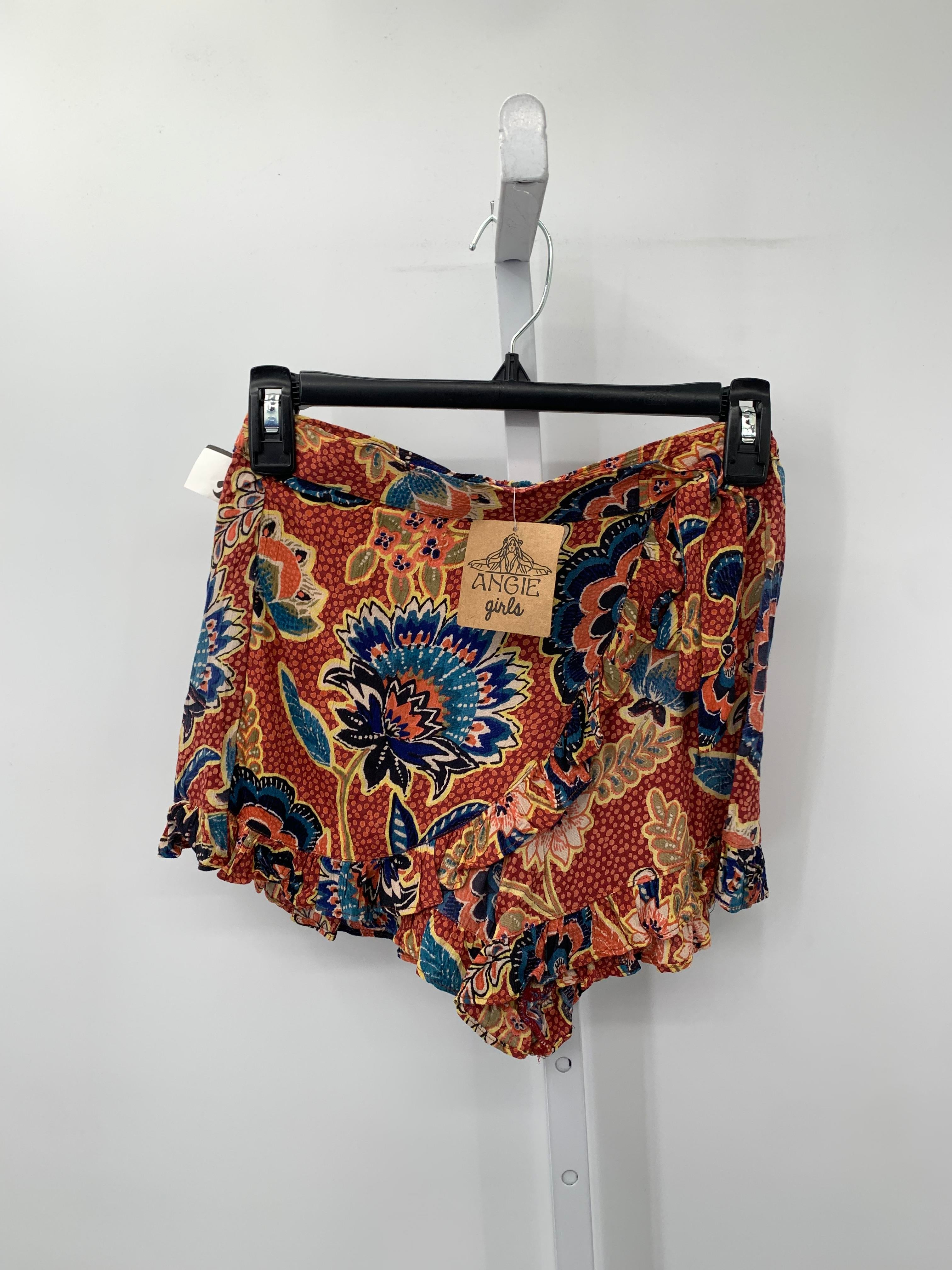 Angie Size 10-12 Girls Shorts