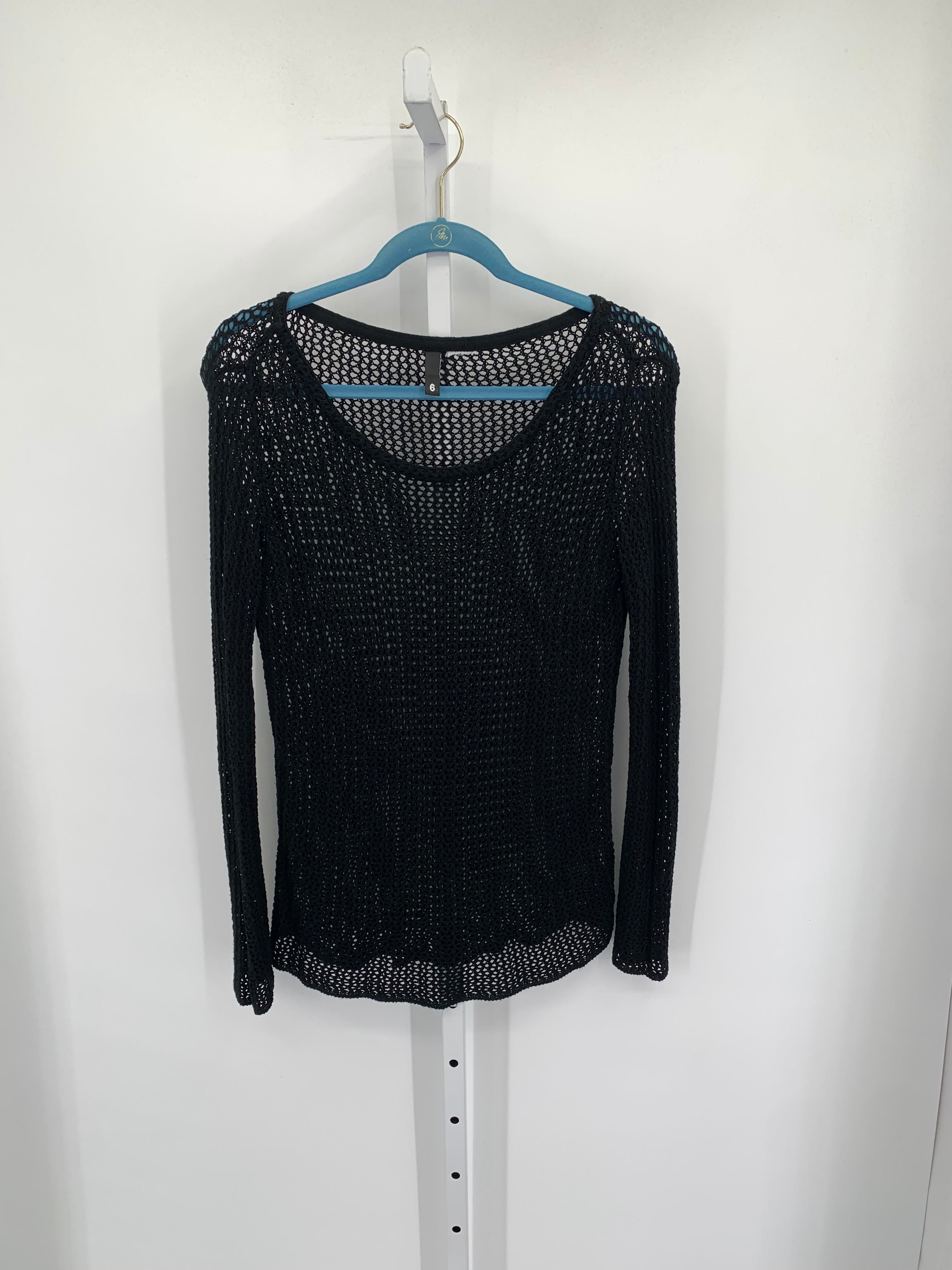 Size 6 Juniors Long Sleeve Sweater