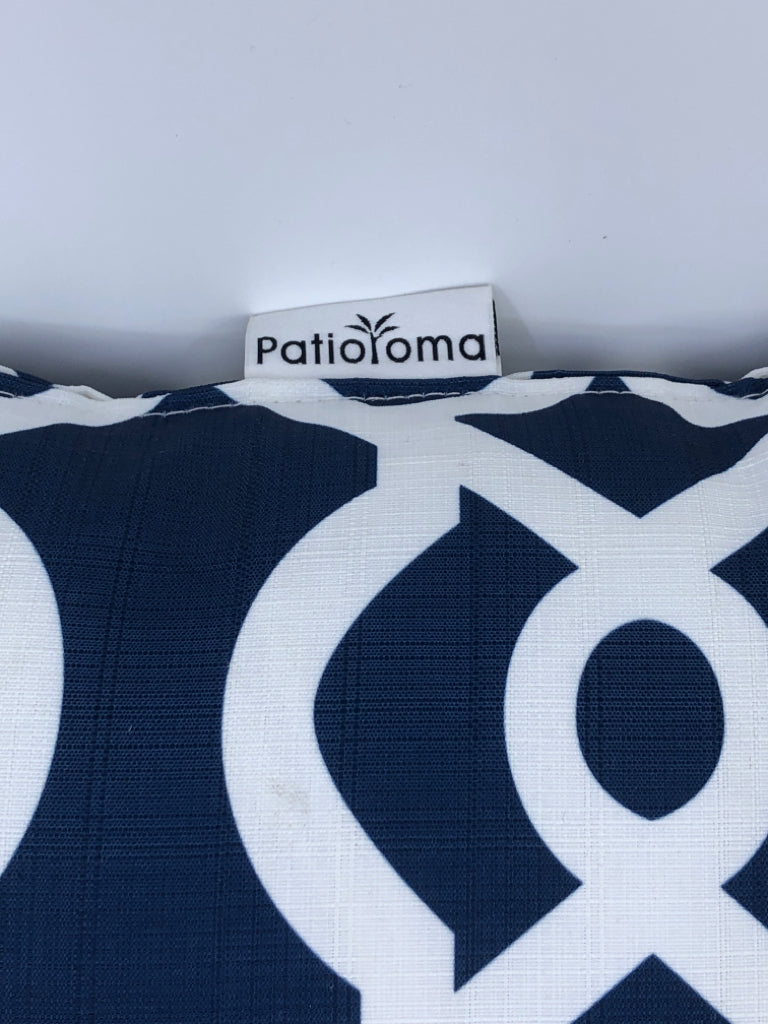 DARK BLUE OUTDOOR PILLOW W/ WHITE DESIGNS PATIOLOMA.