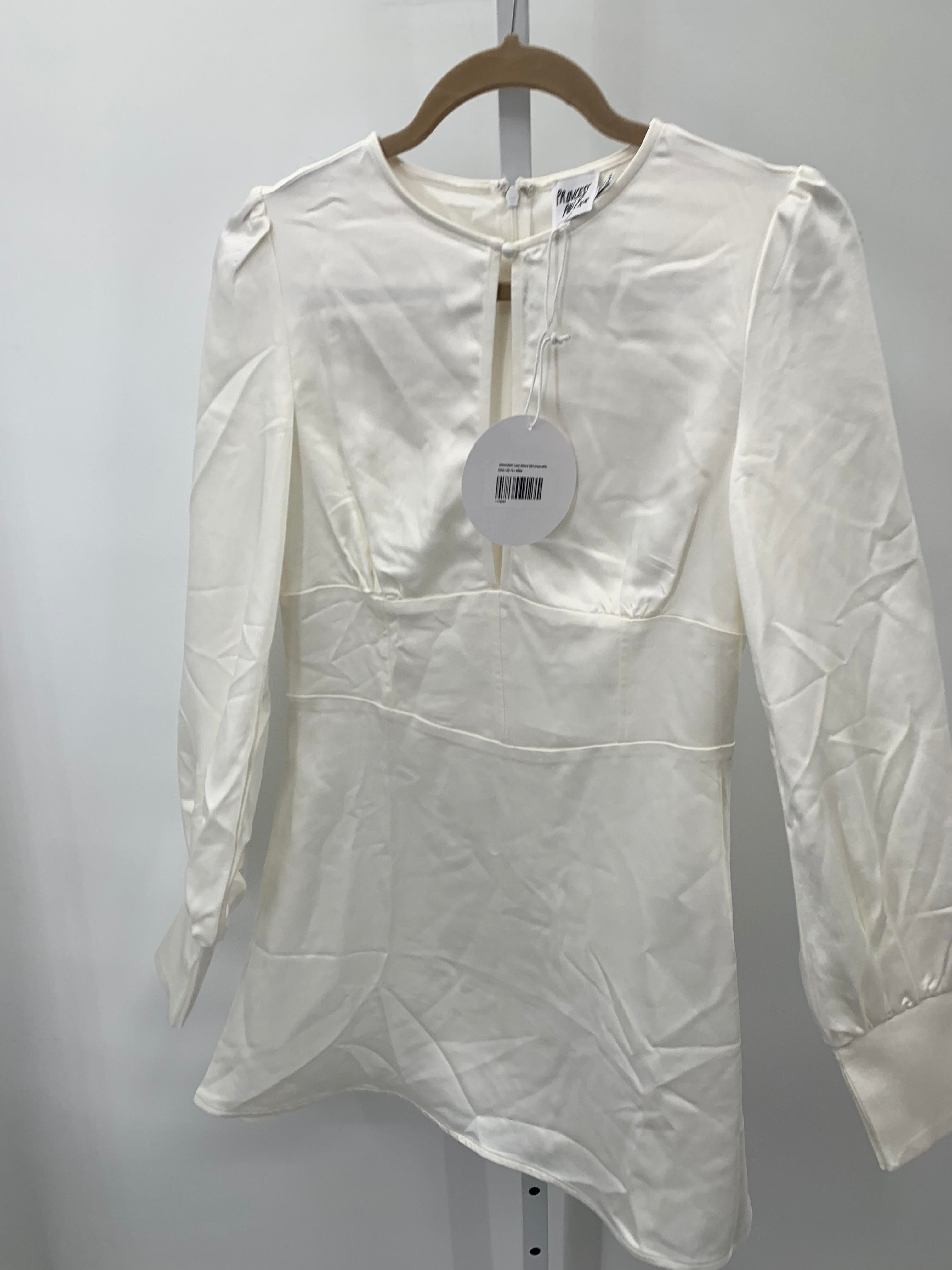 Size 6 Juniors Long Sleeve Dress