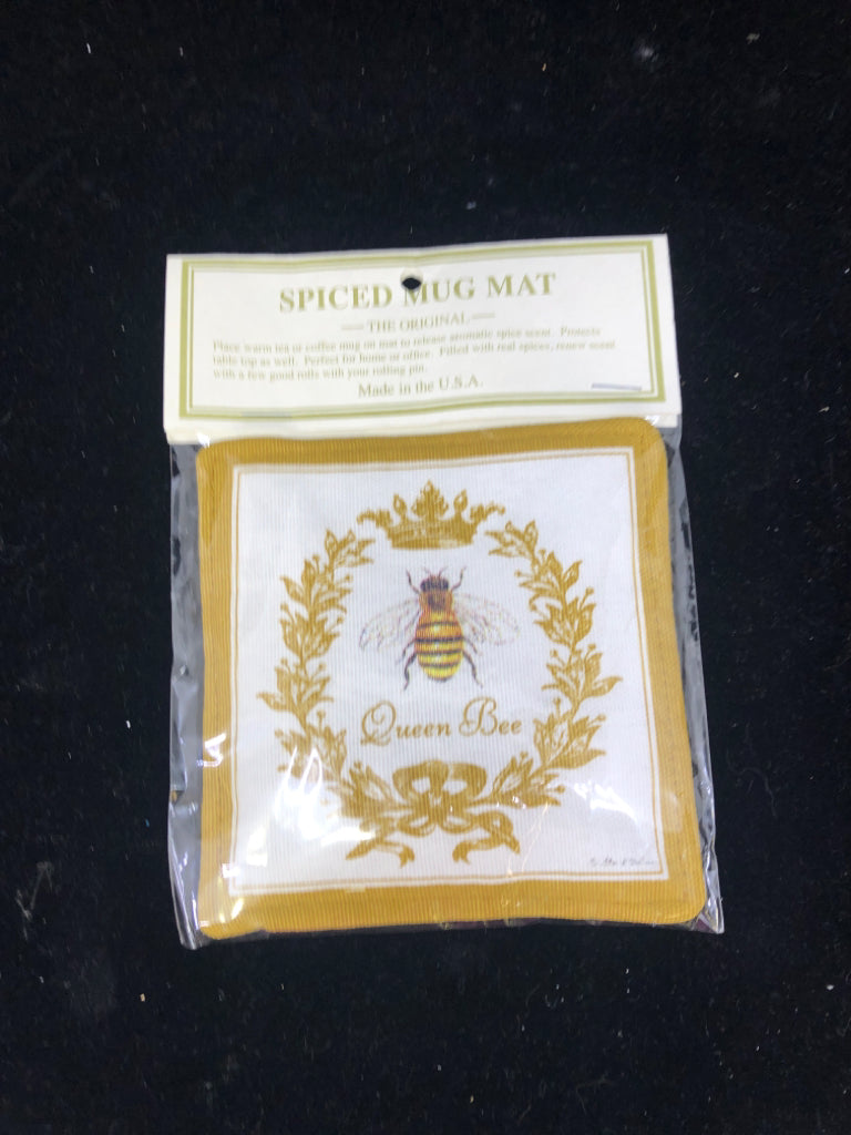 NIP QUEEN BEE SPICED MUG MAT.