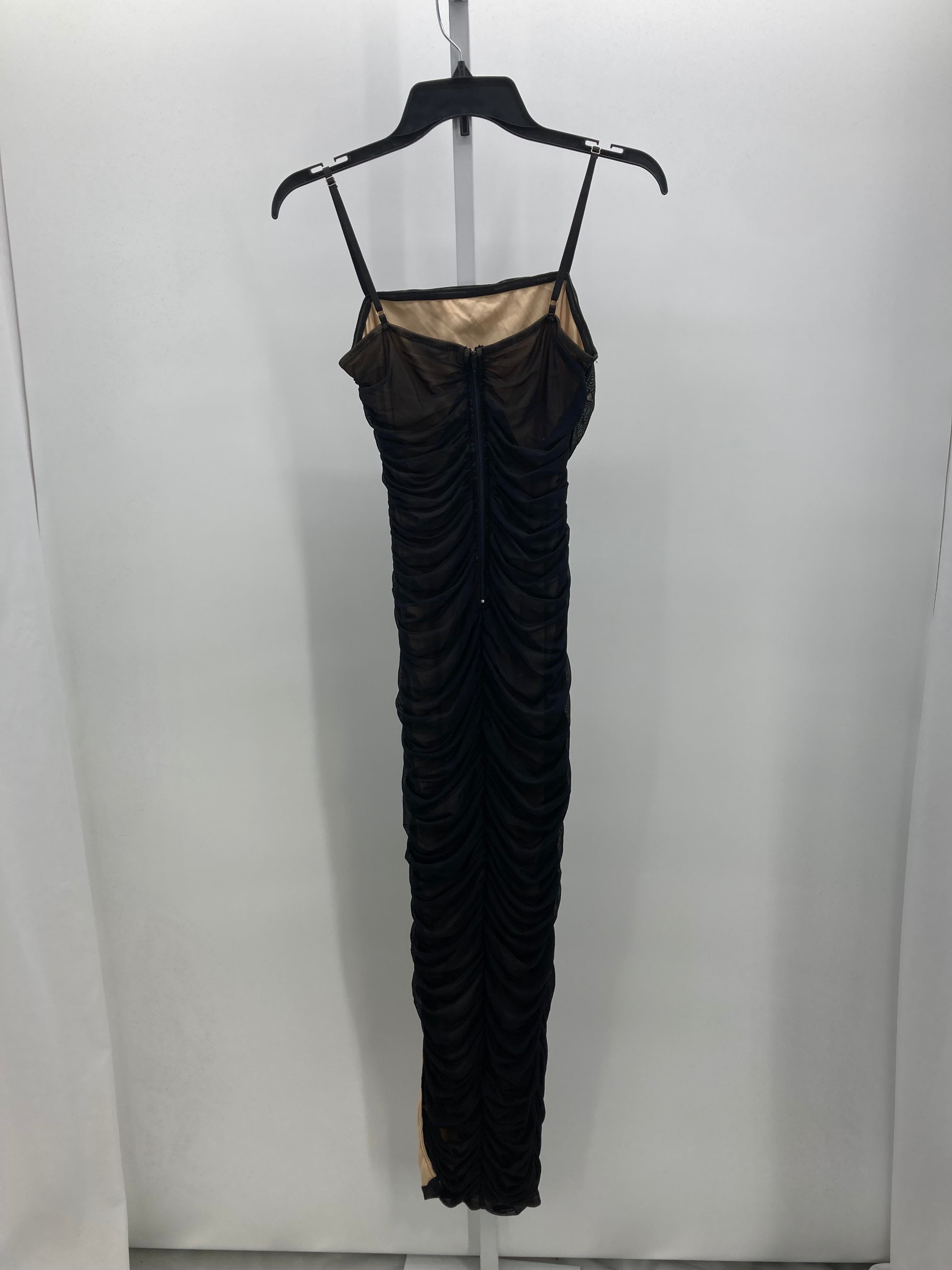 Size Medium Juniors Sleeveless Dress