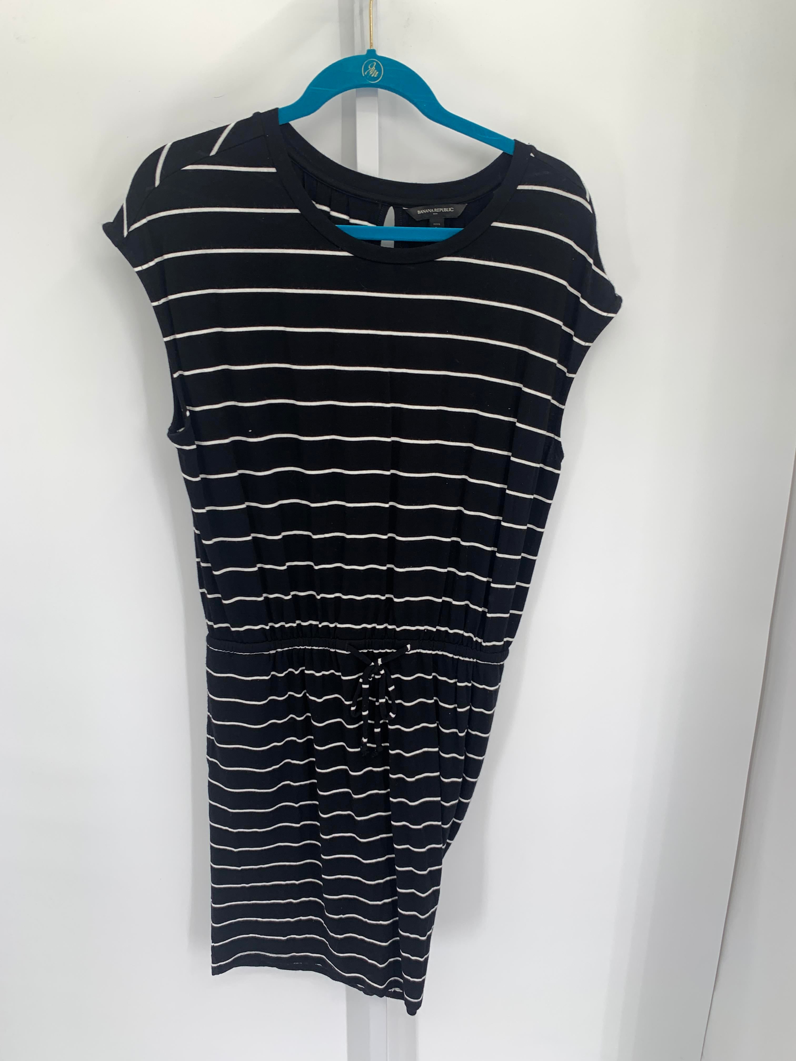 Banana Republic Size Large Petite Petite Short Sleeve Dress