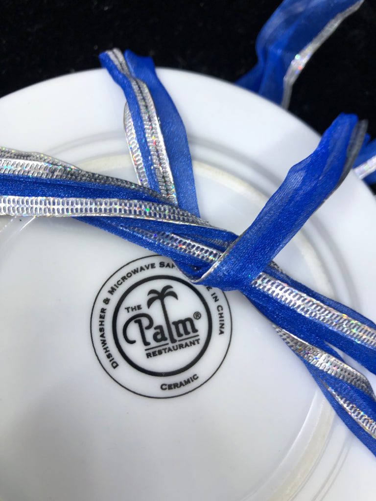 5 WHITE DESSERT PLATES.