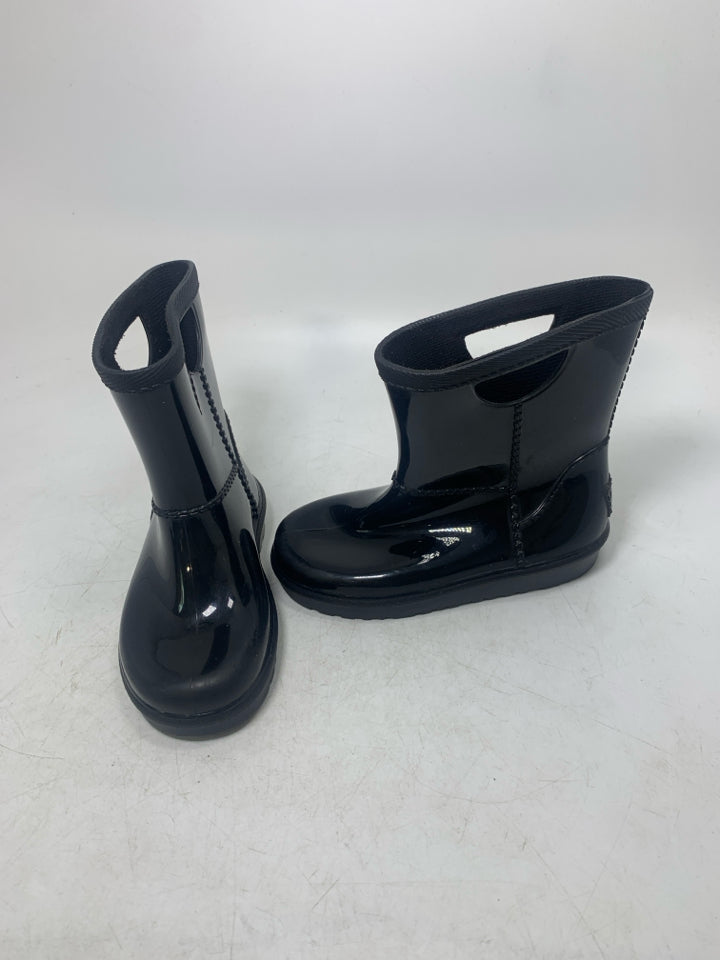 UGG Size 8 Rain Boots