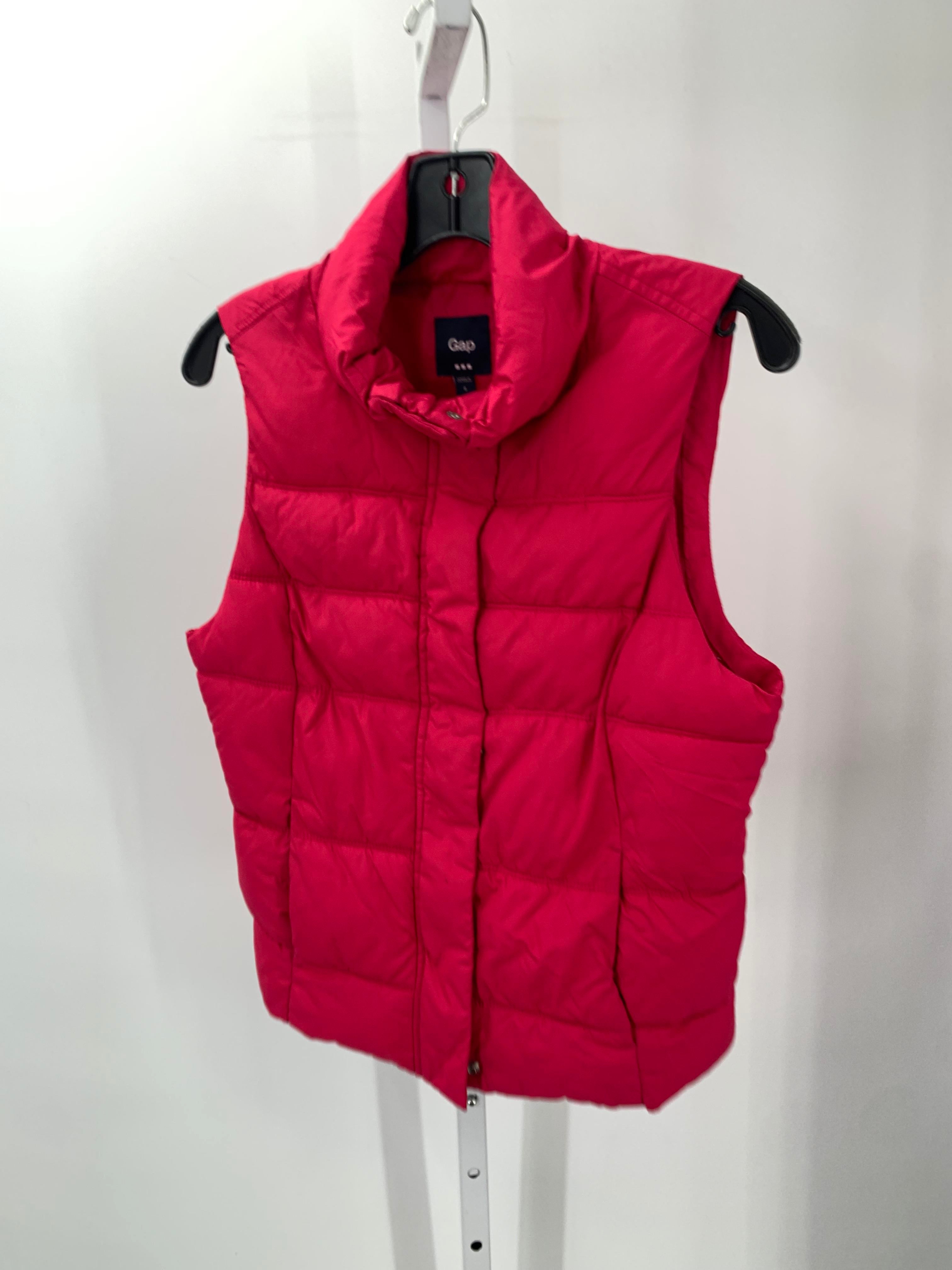 Gap Size Small Misses Vest