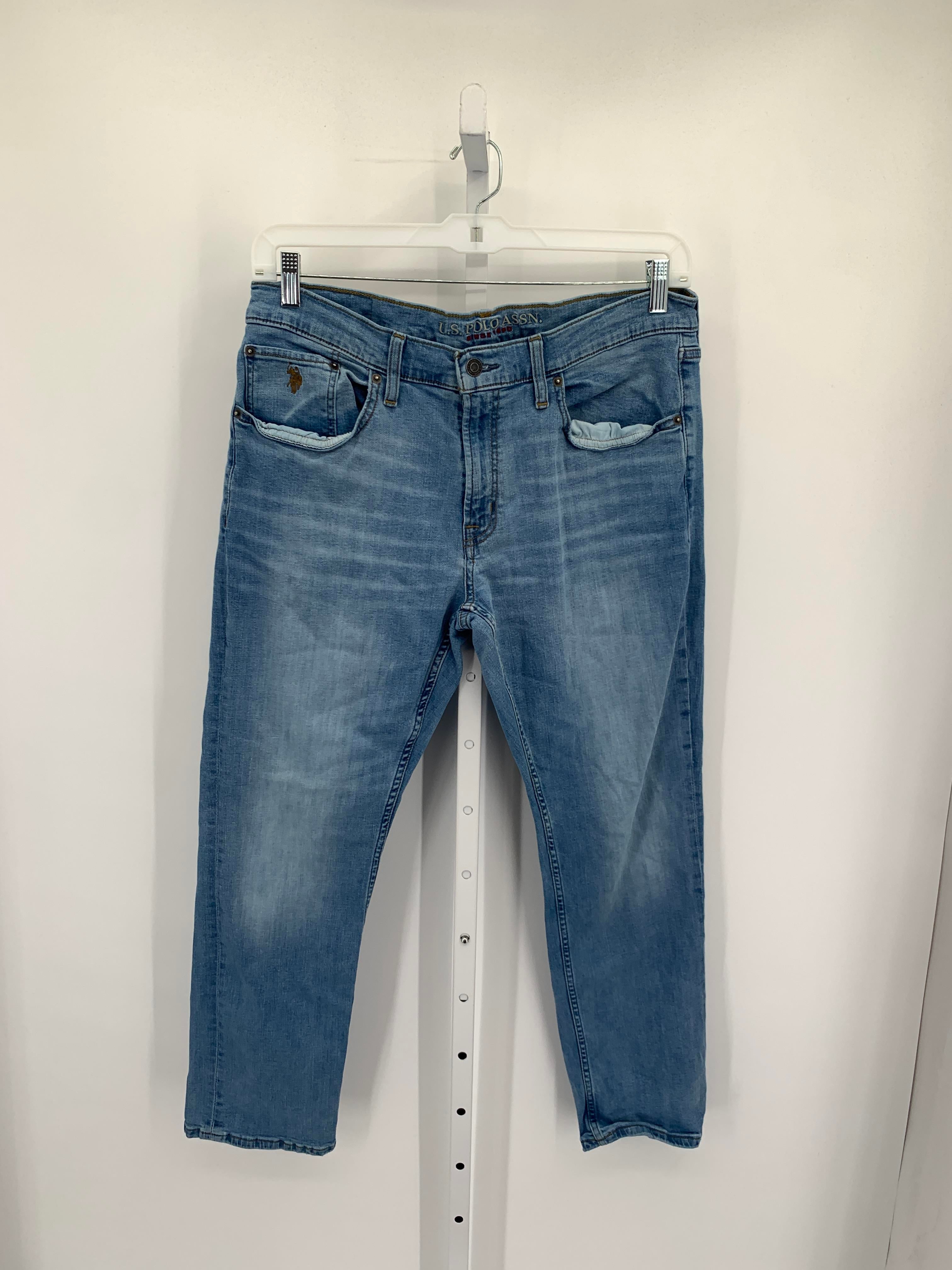 REGULAR FIT JEANS