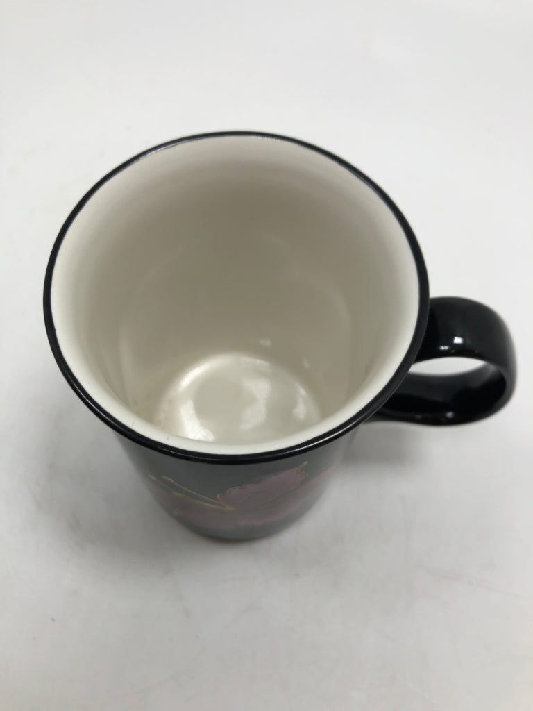PINK FLORAL BLACK MUG.