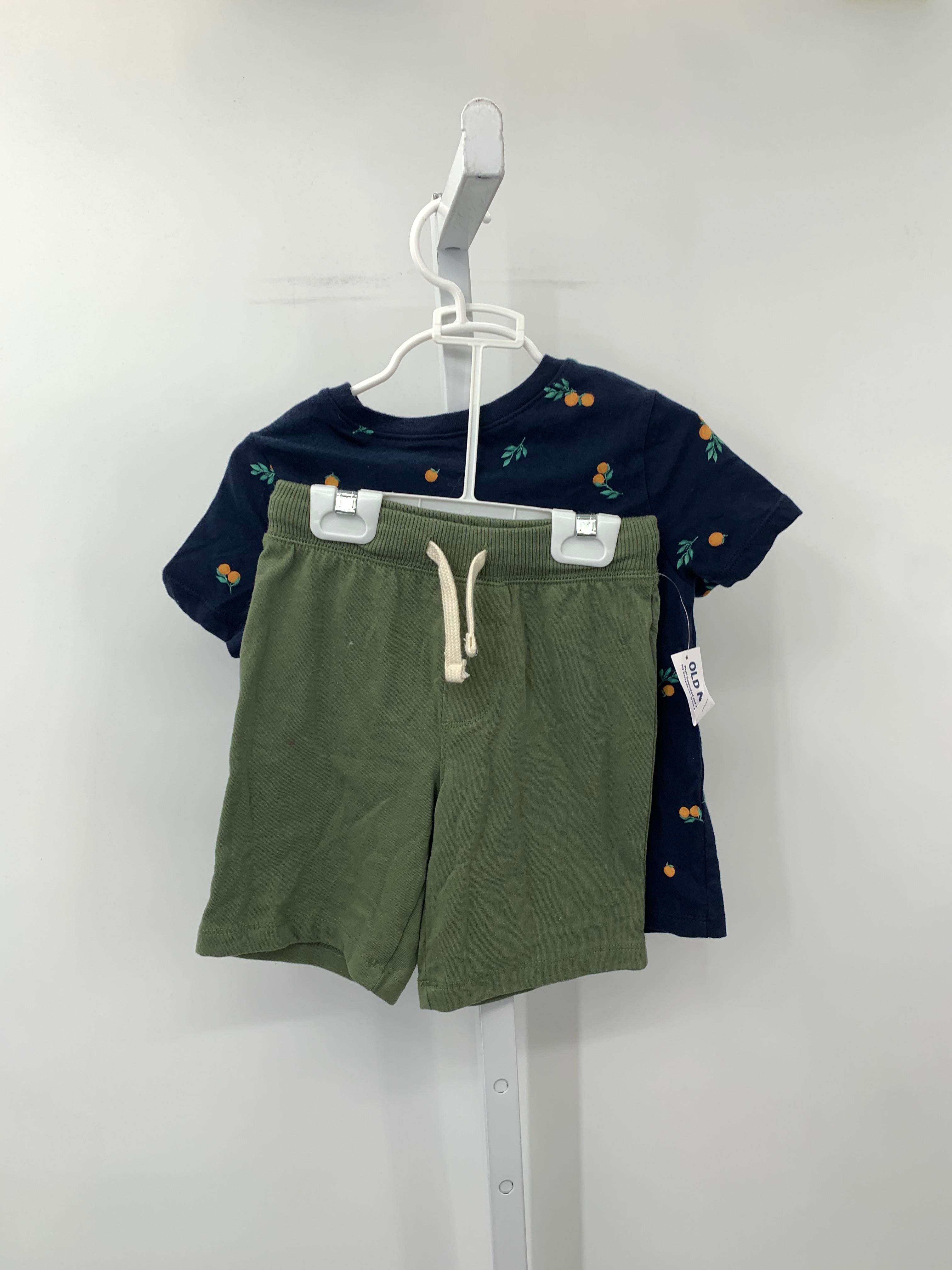 NEW ORANGES SHIRT GREEN SHORTS