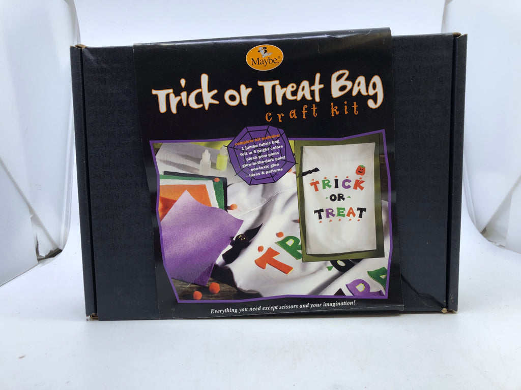 NIB TRICK OR TREAT CRAFT BAG.