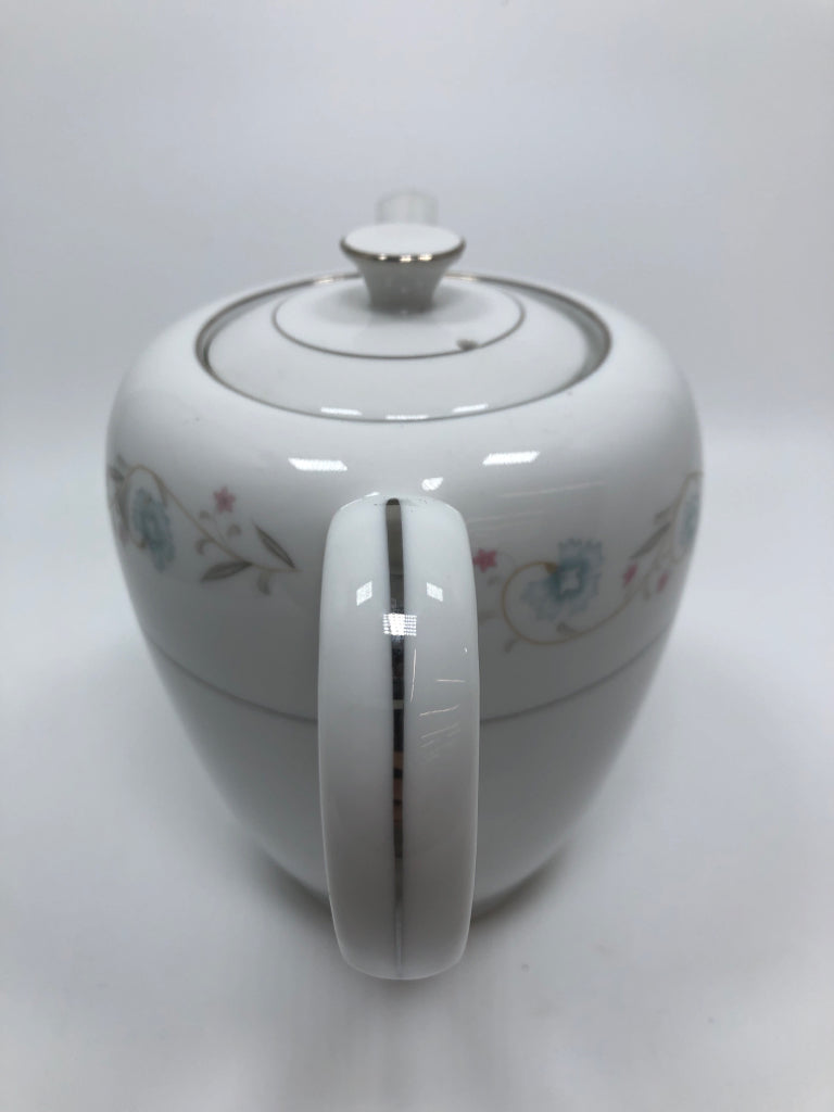 VTG TEAPOT - ENGLISH GARDEN.
