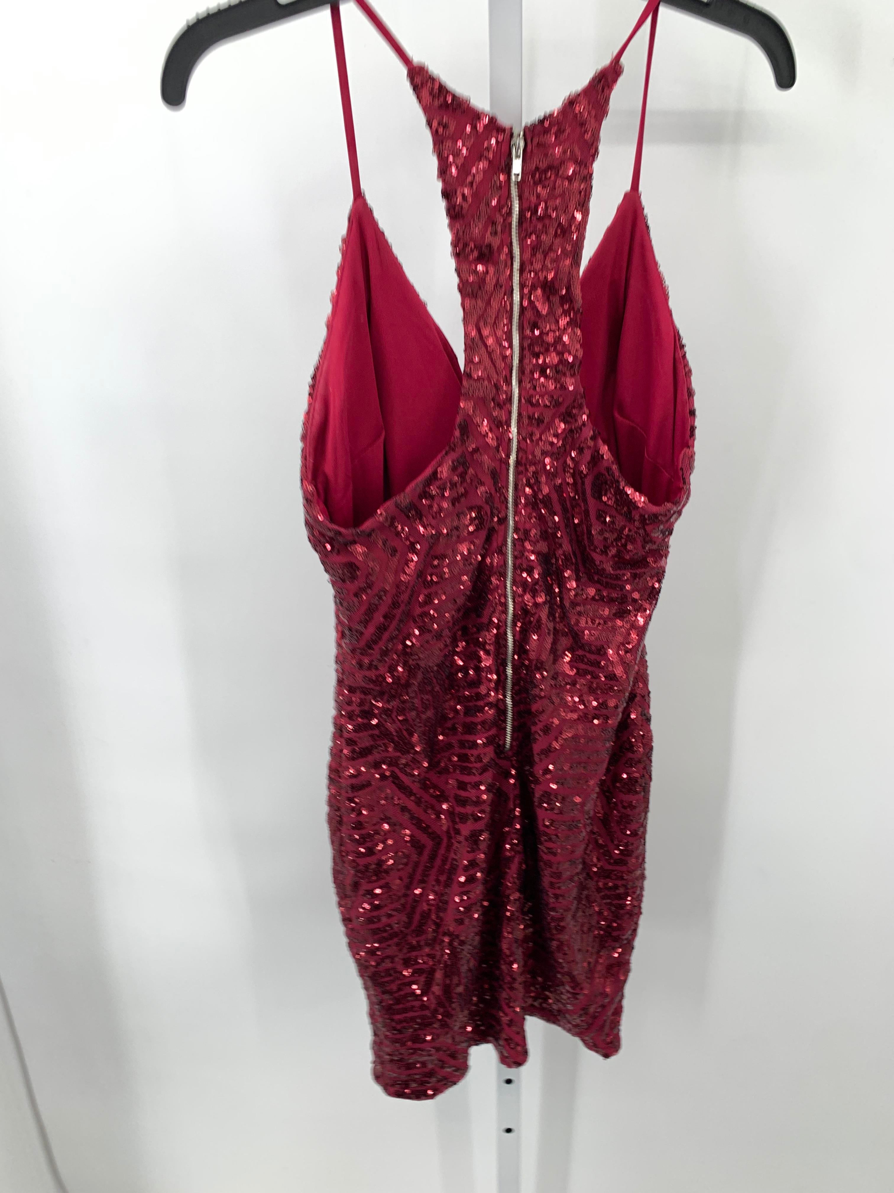 Size Large Juniors Sleeveless Dress
