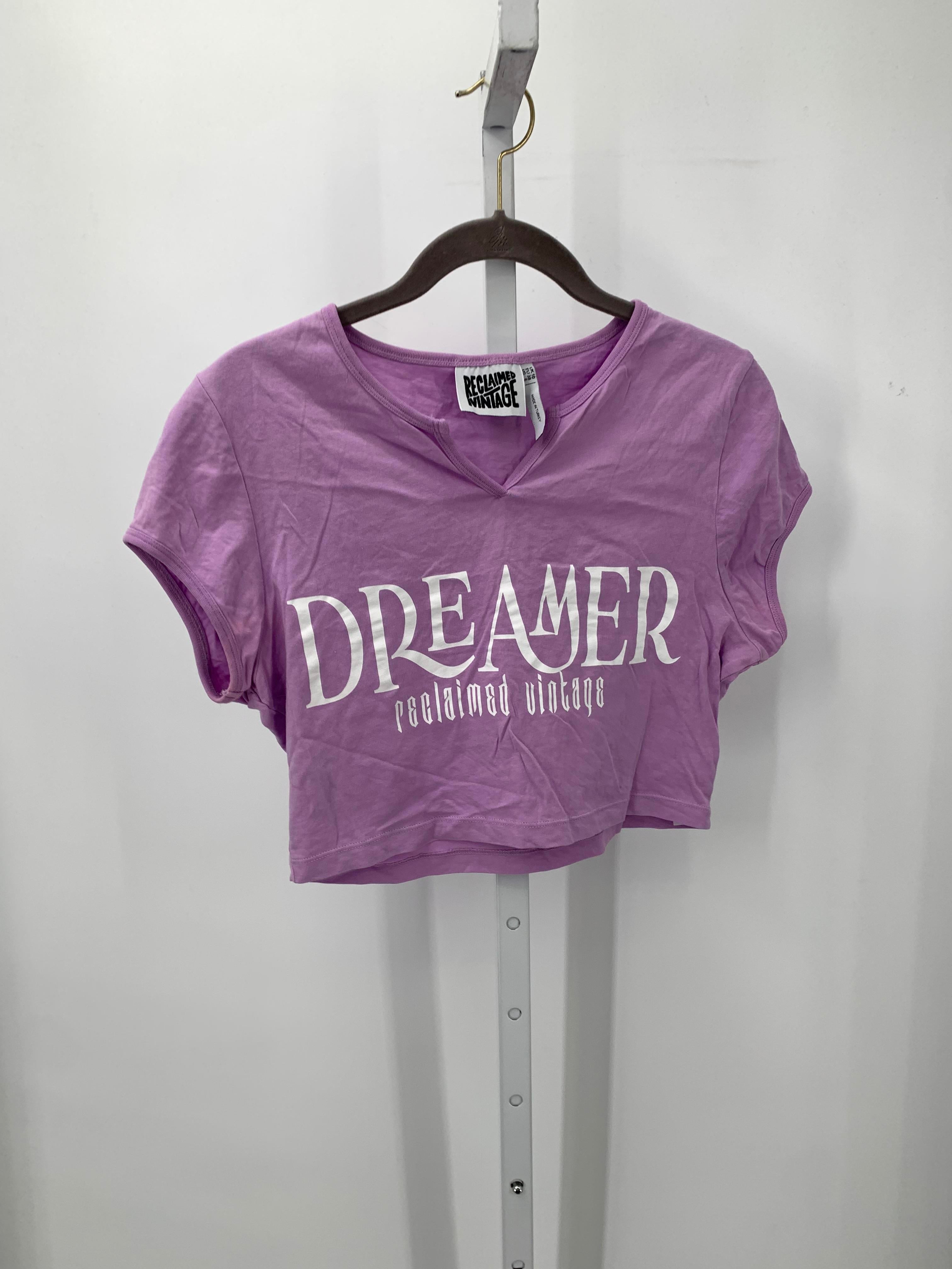 Size 6 Juniors Short Sleeve Shirt