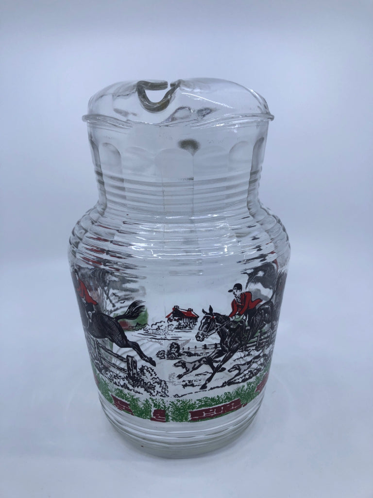 VTG RIBBED PITCHER "FOX HUNT" GLASS.