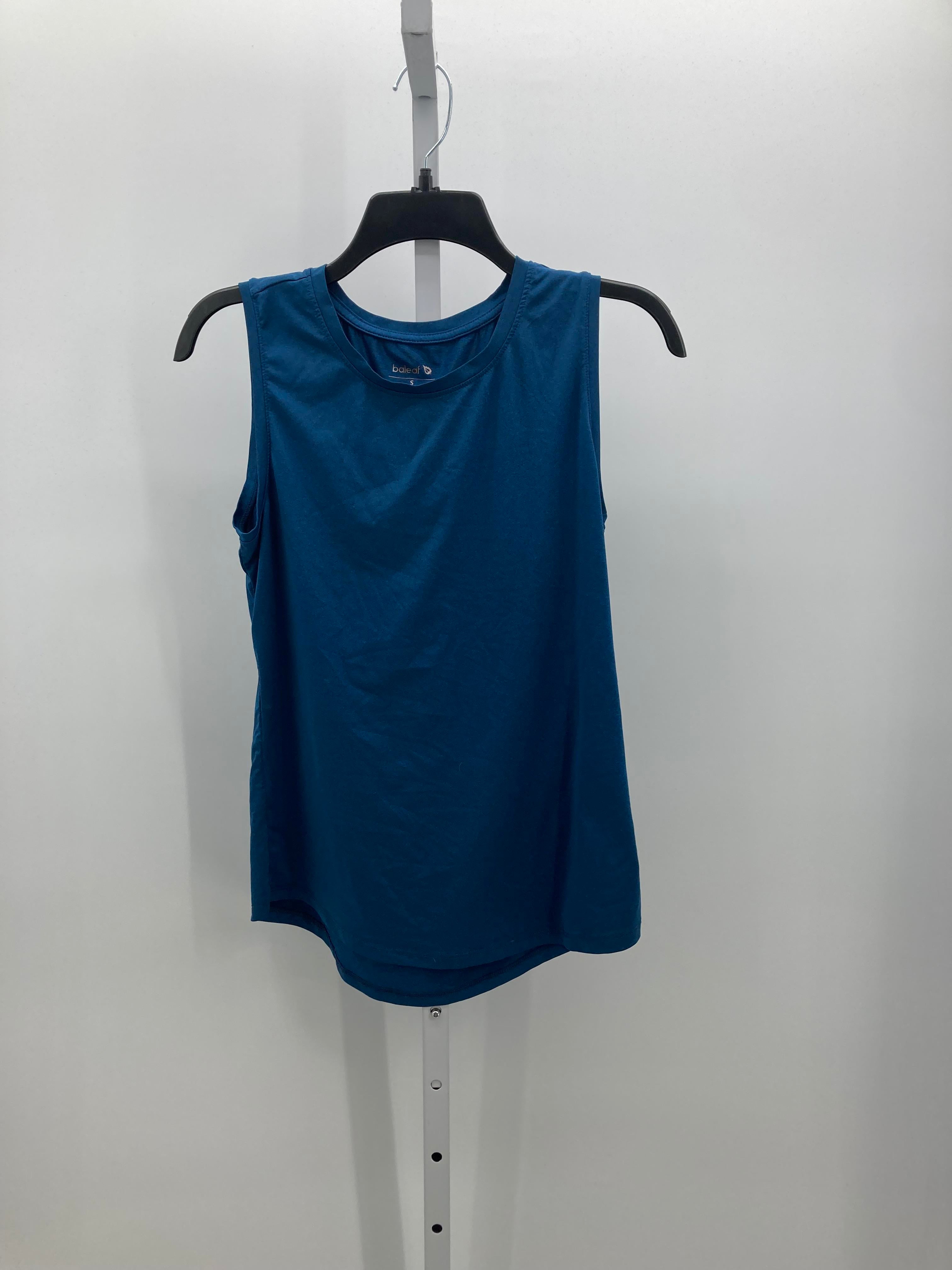Size Small Misses Tank