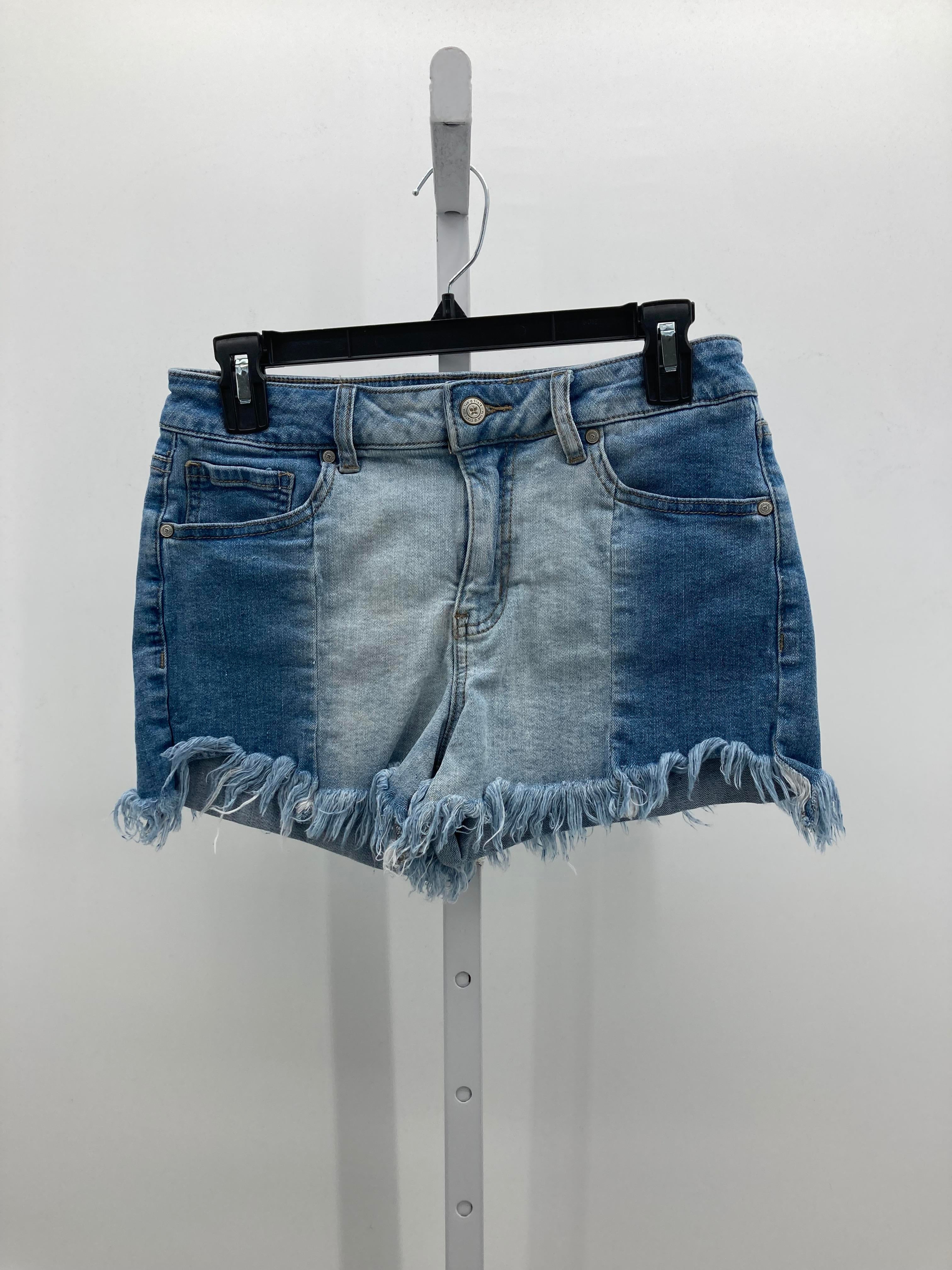 Size 6 Juniors Shorts