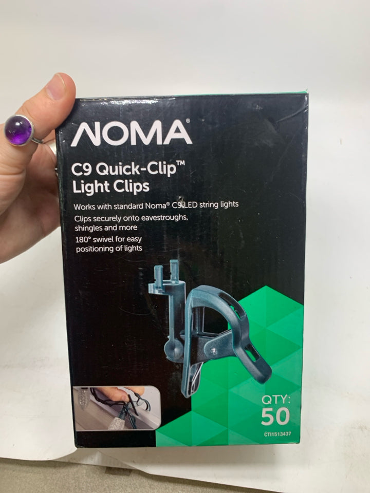 NIB LIGHT CLIPS.