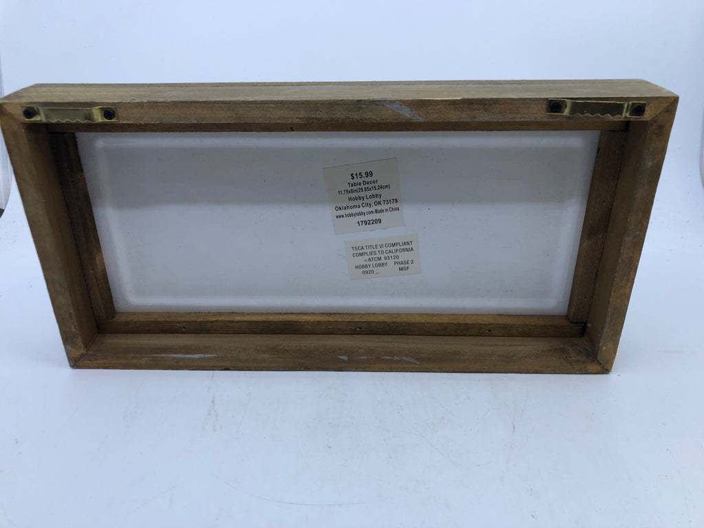WOOD/METAL ALWAYS KISS ME SIGN.
