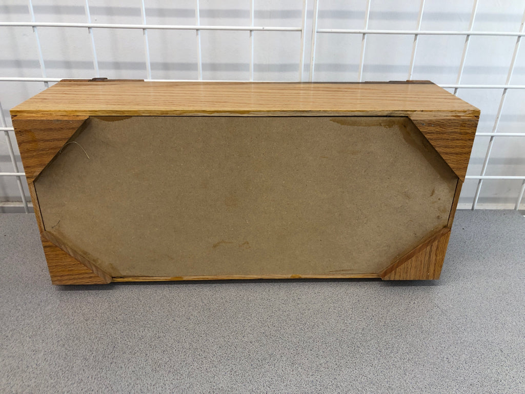 JAPANESE STYLE WOOD TOOL BOX.