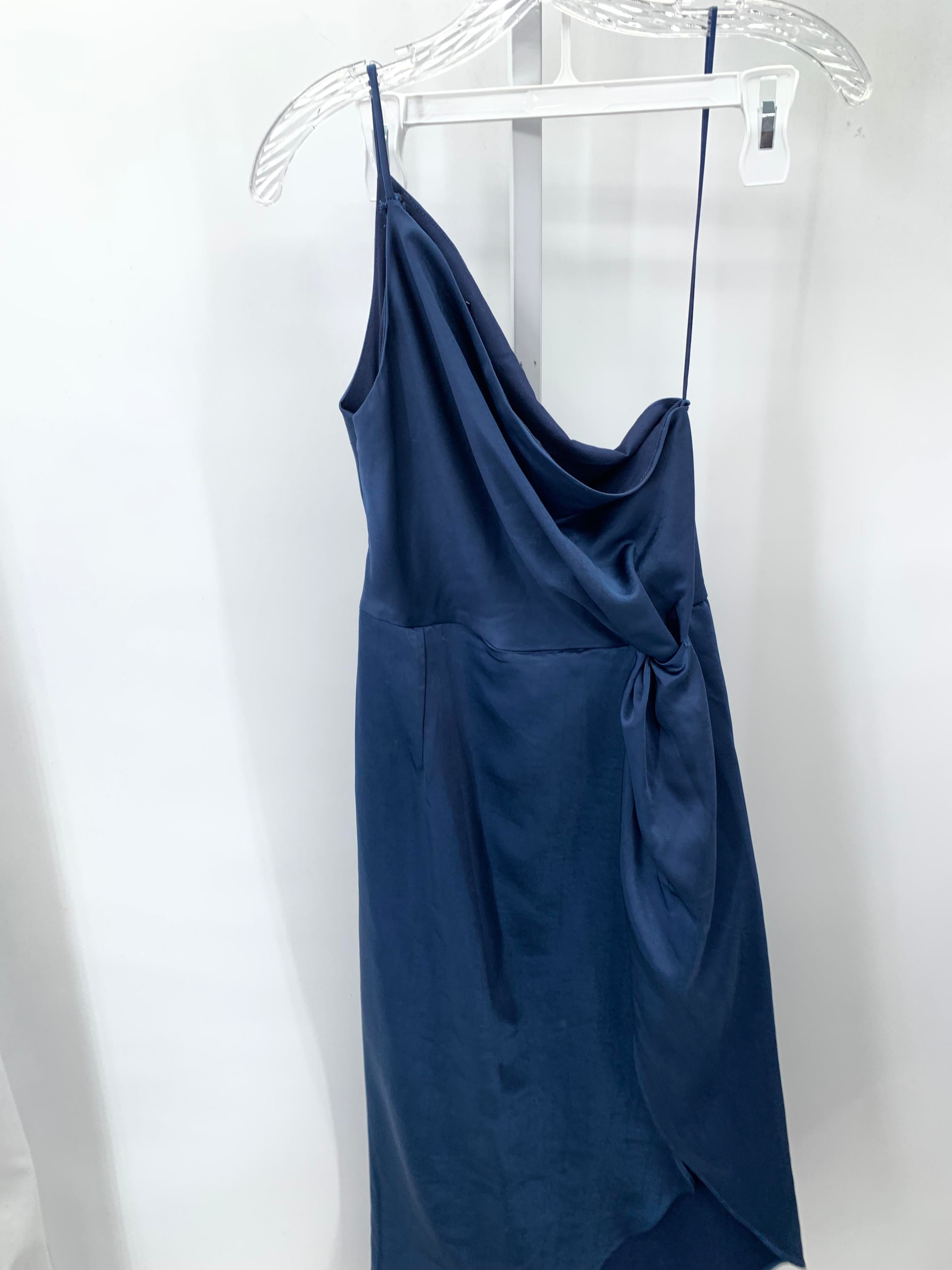Size Small Misses Sleeveless Dress