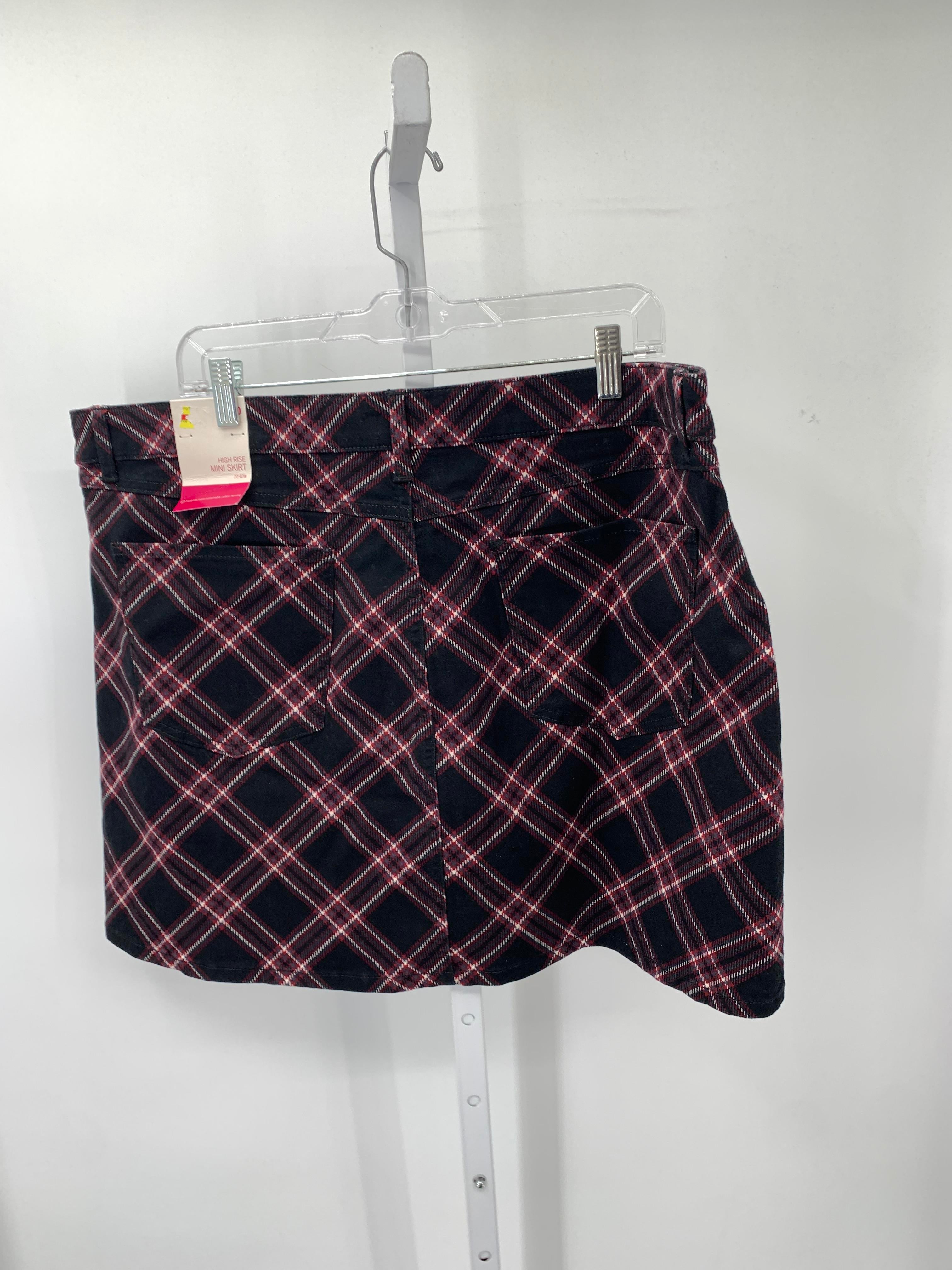 SO Size 22W Womens Skirt