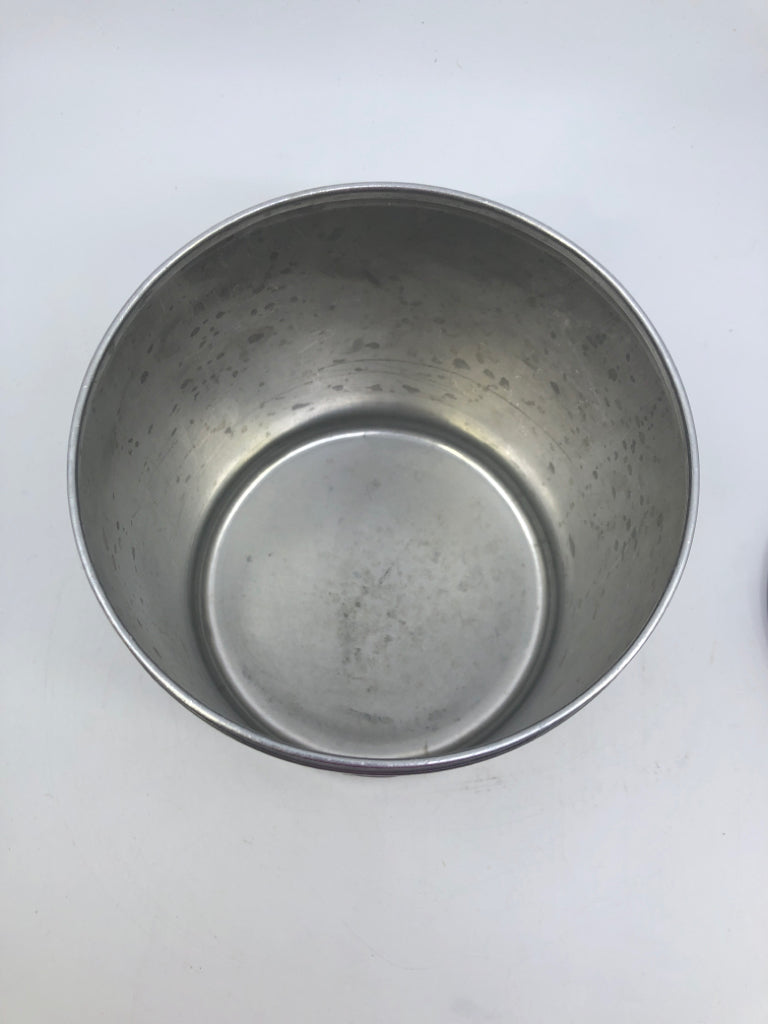 VTG METAL SUGAR CANISTER.