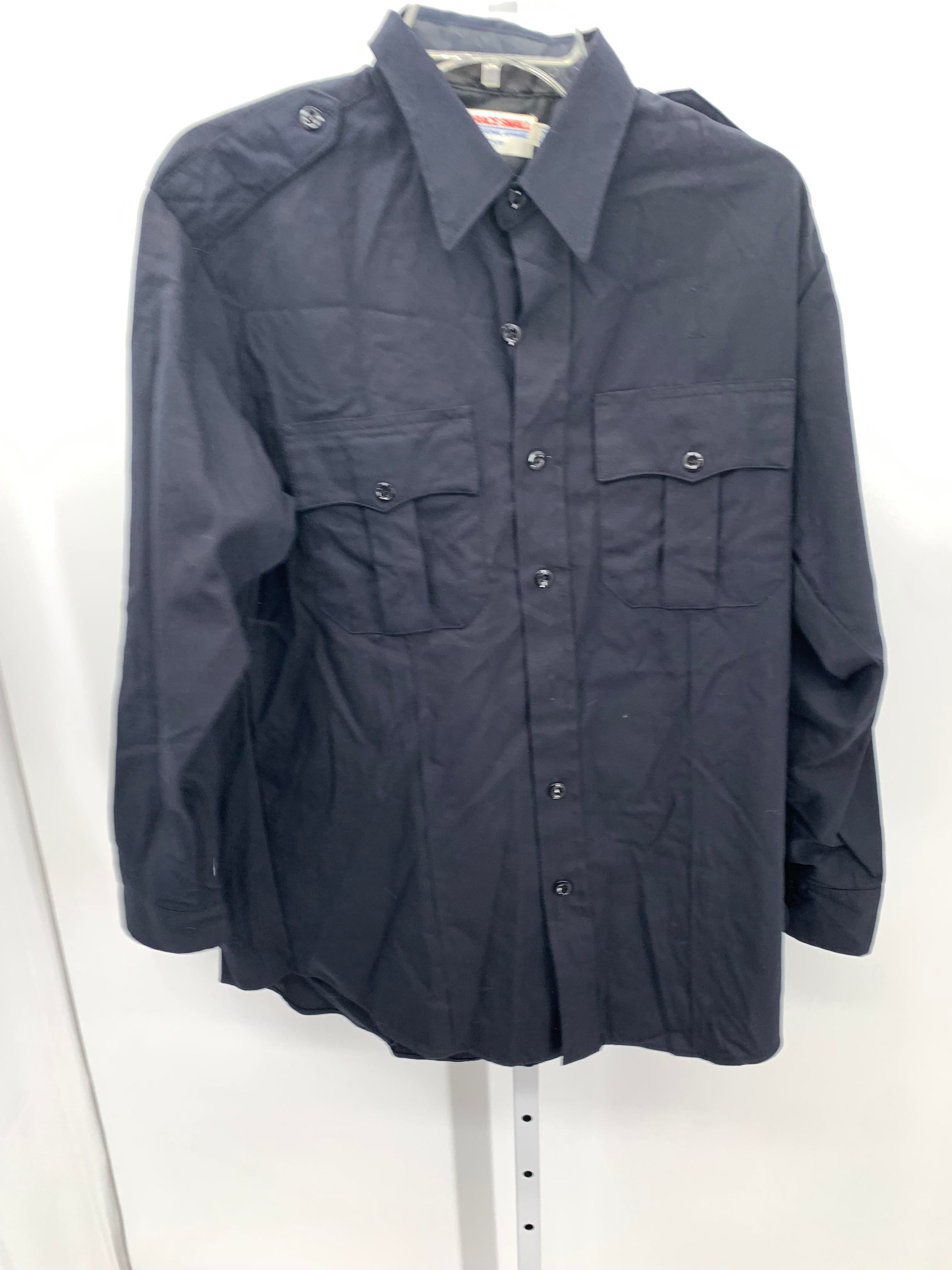 BUTTON DOWN SHIRT.