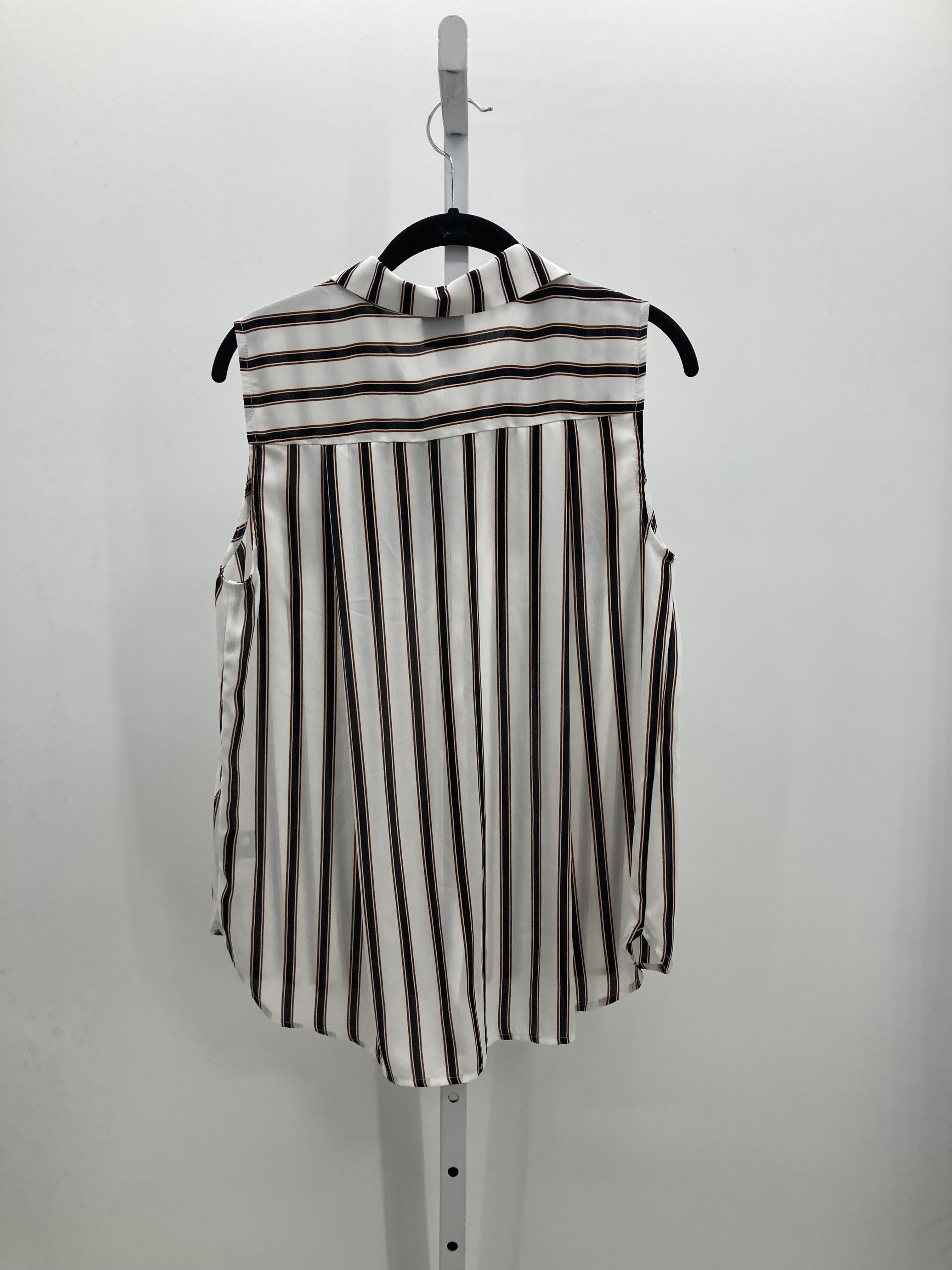 Worthington Size Medium Misses Sleeveless Shirt