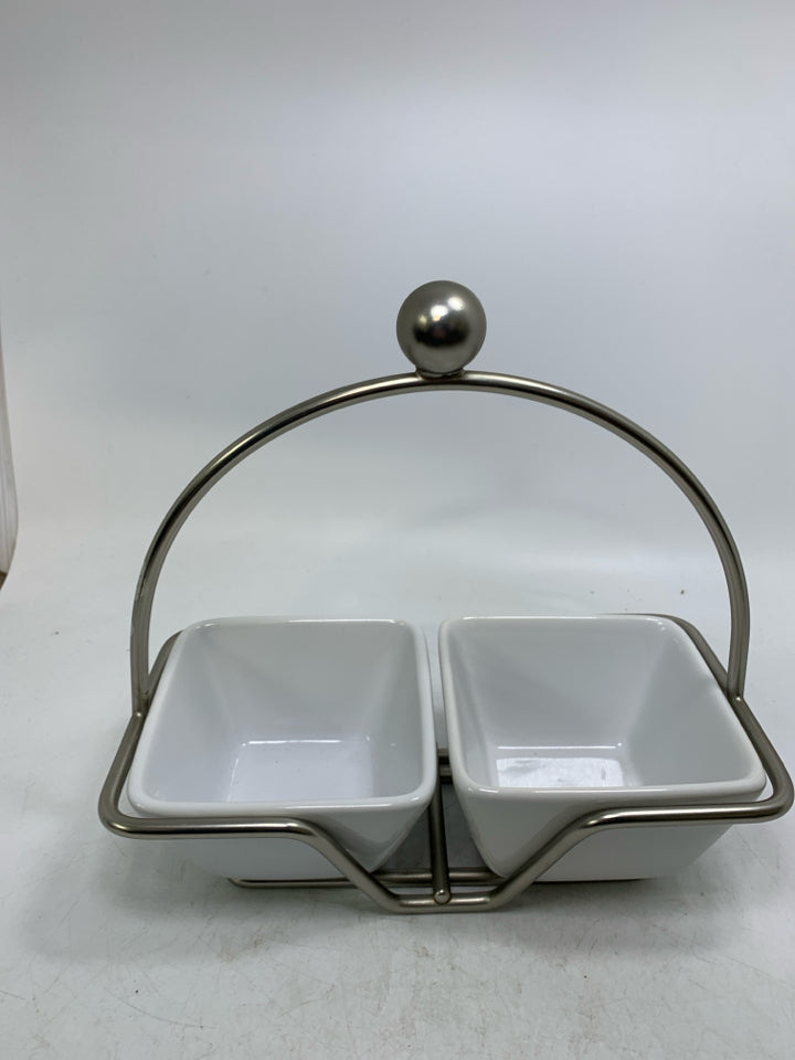 3 PC 2 SQUARE BOWLS IN CARRYING STAND.