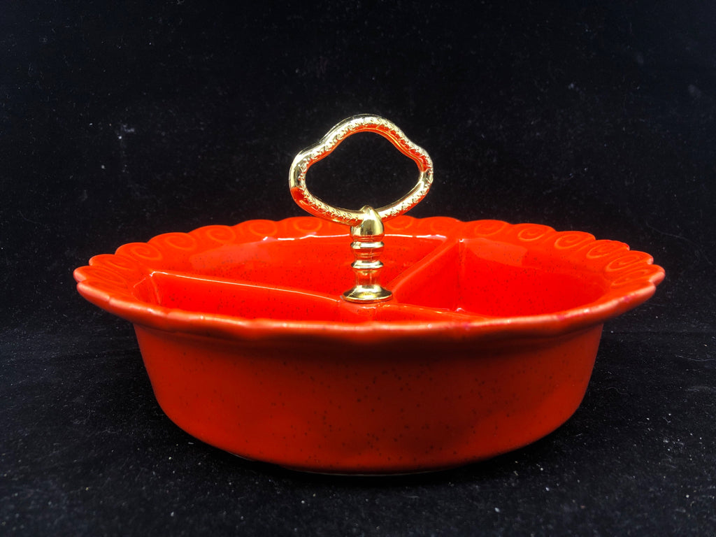 VTG CALIF WOODEN LAZY SUSAN W/ WHITE+RED CERAMIC DIVIDED PIECES SERVER.