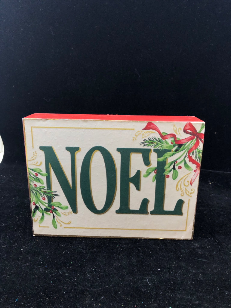 NOEL BLOCK SIGN.