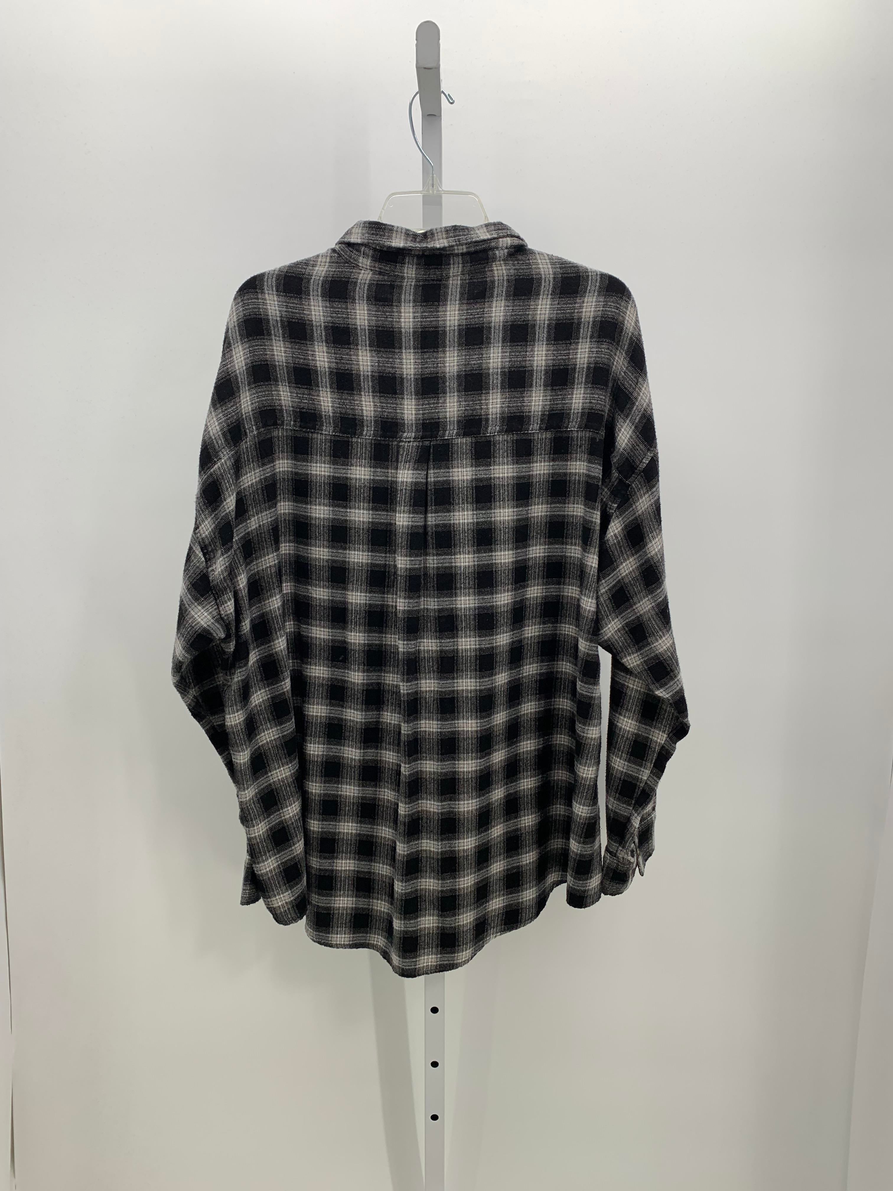 PLAID BTN DOWN