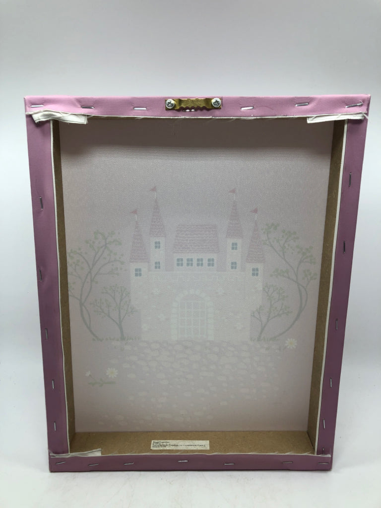 GLITTER CASTLE CAVAS.