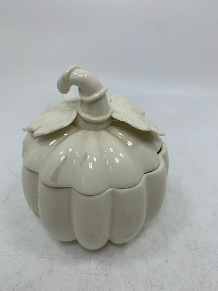 IVORY PUMPKIN COVERED CANDY DISH.