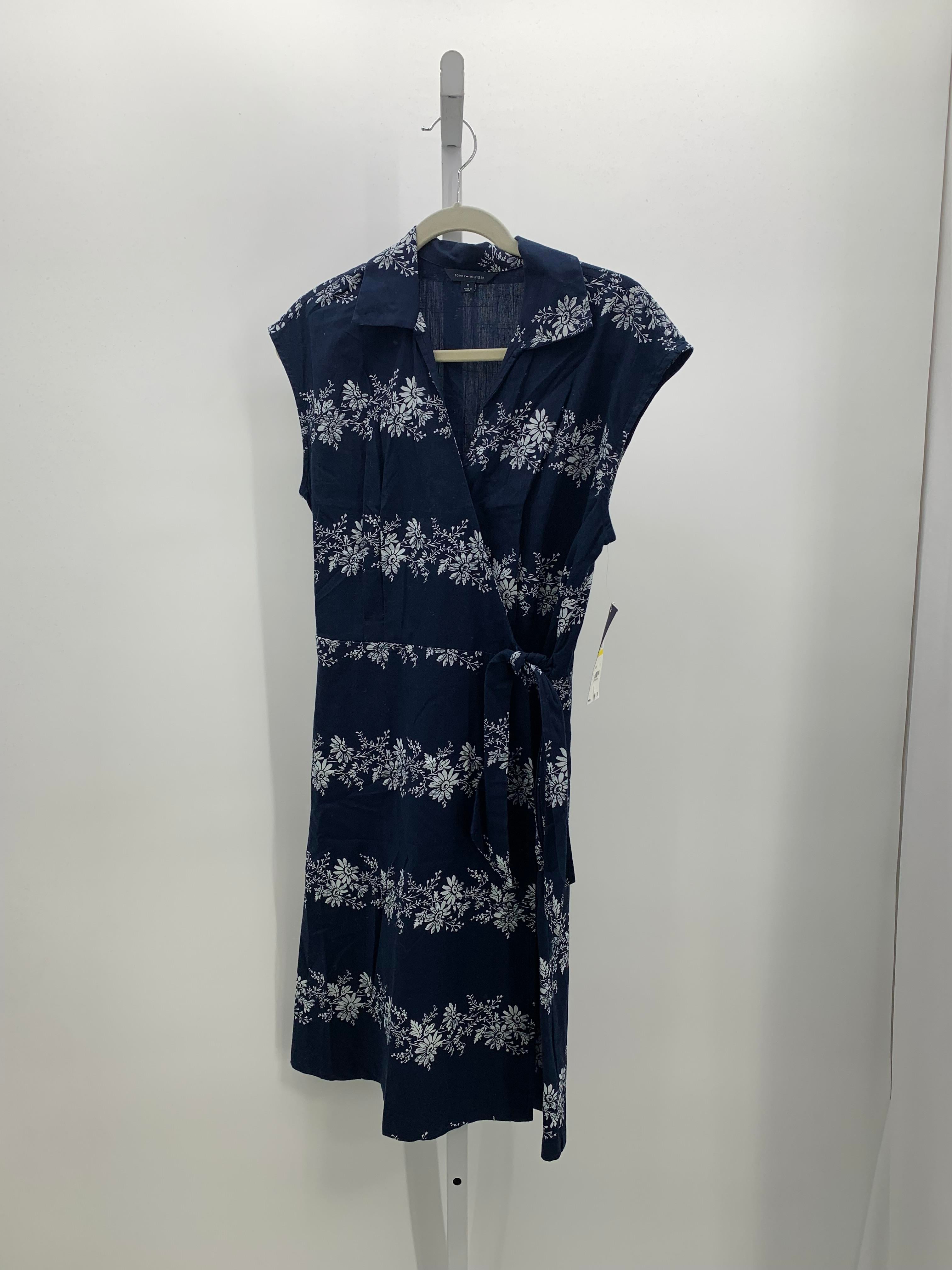 Tommy Hilfiger Size Medium Misses Sleeveless Dress