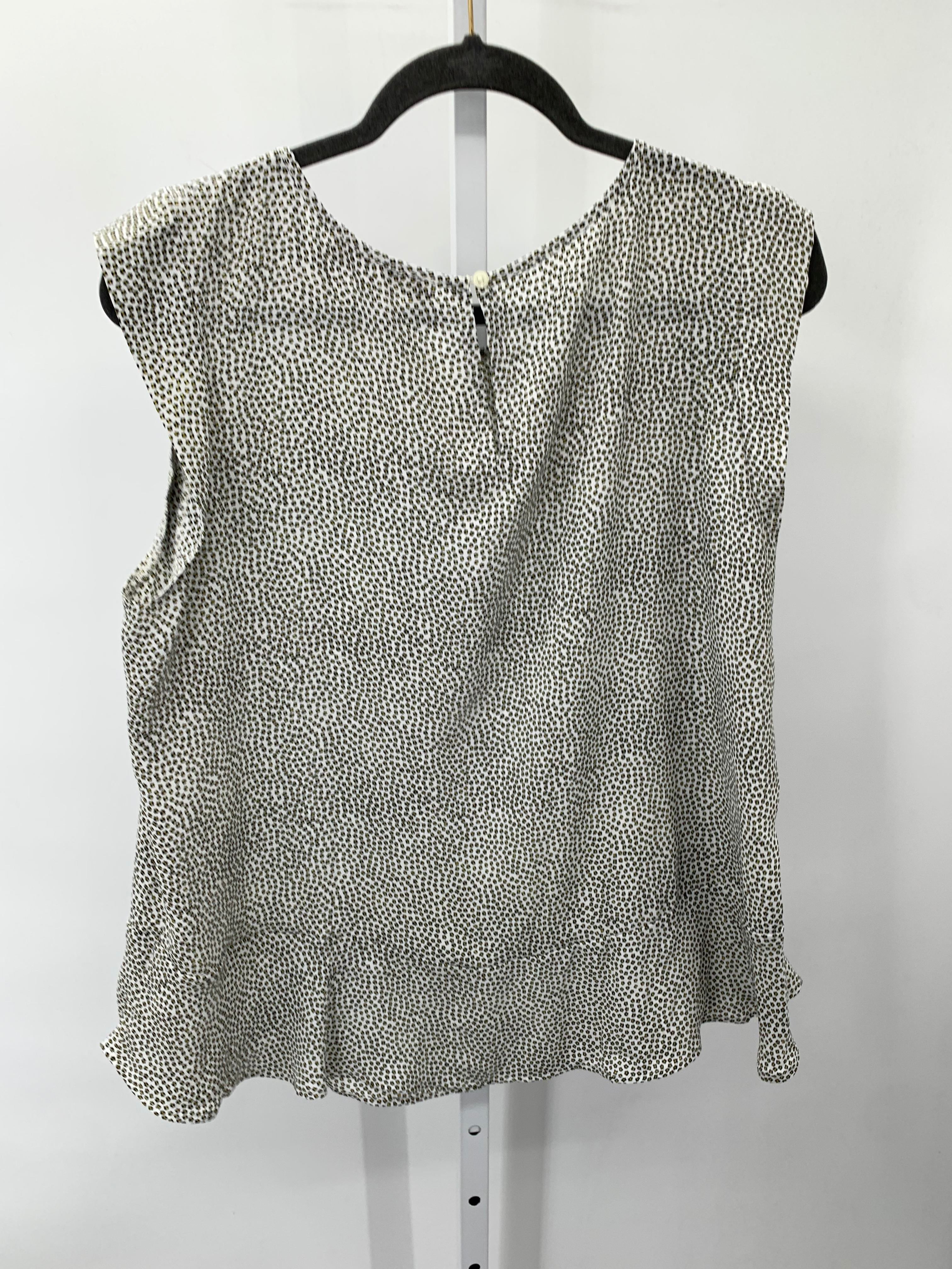 Loft Size Large Misses Short Sleeve Shirt