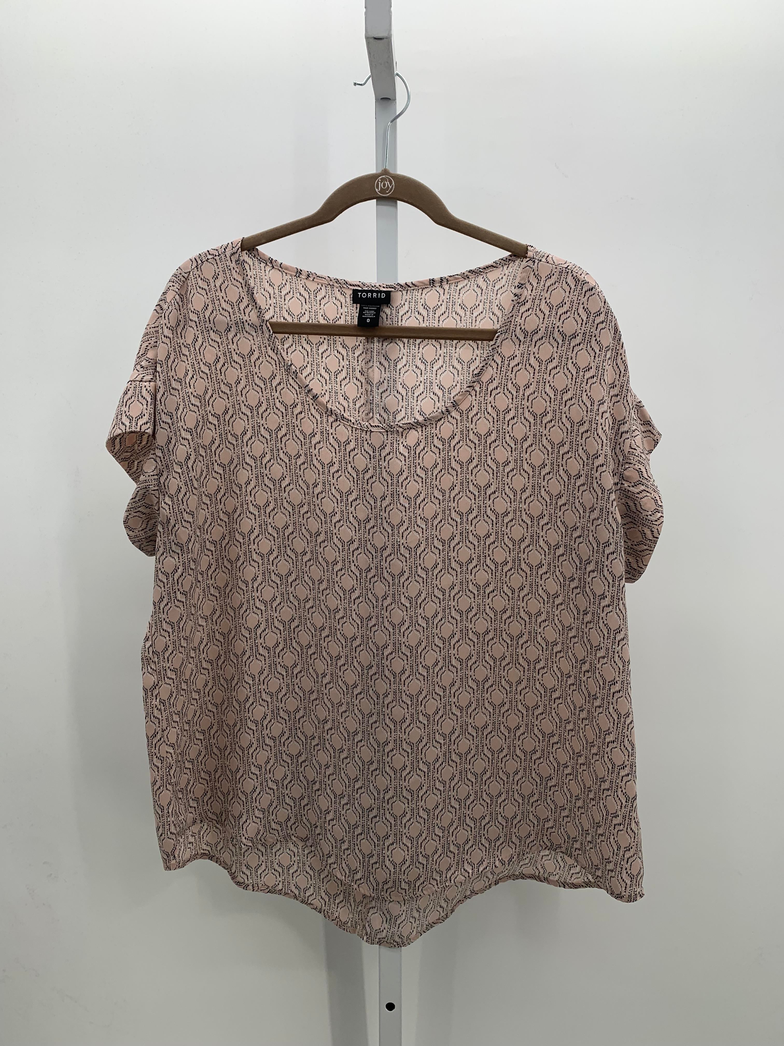 Torrid Size 0X Womens Short Sleeve Shirt