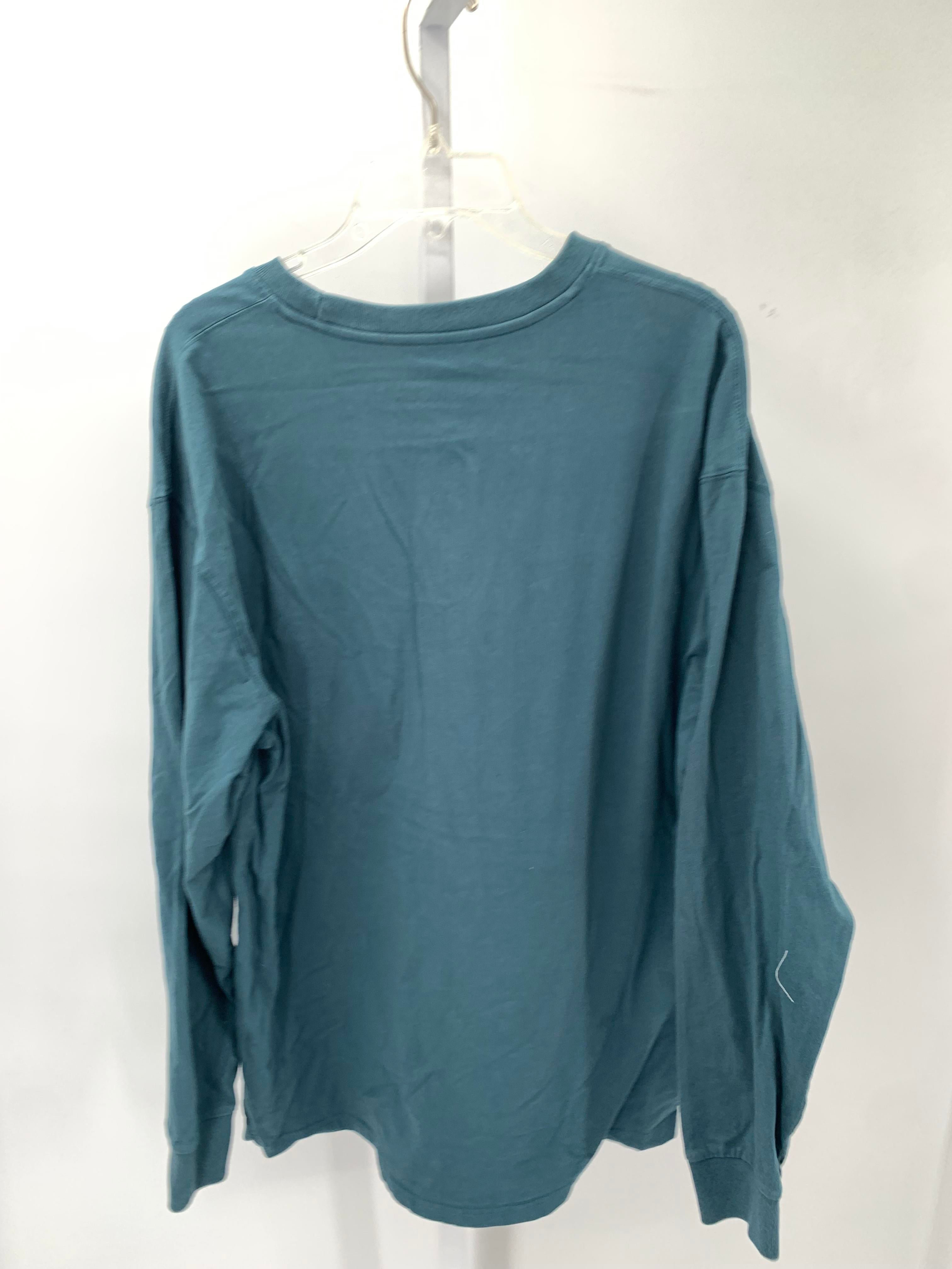 CREWNECK KNIT TEE.