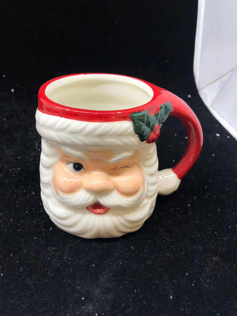 SANTA HEAD WINKING MUG.
