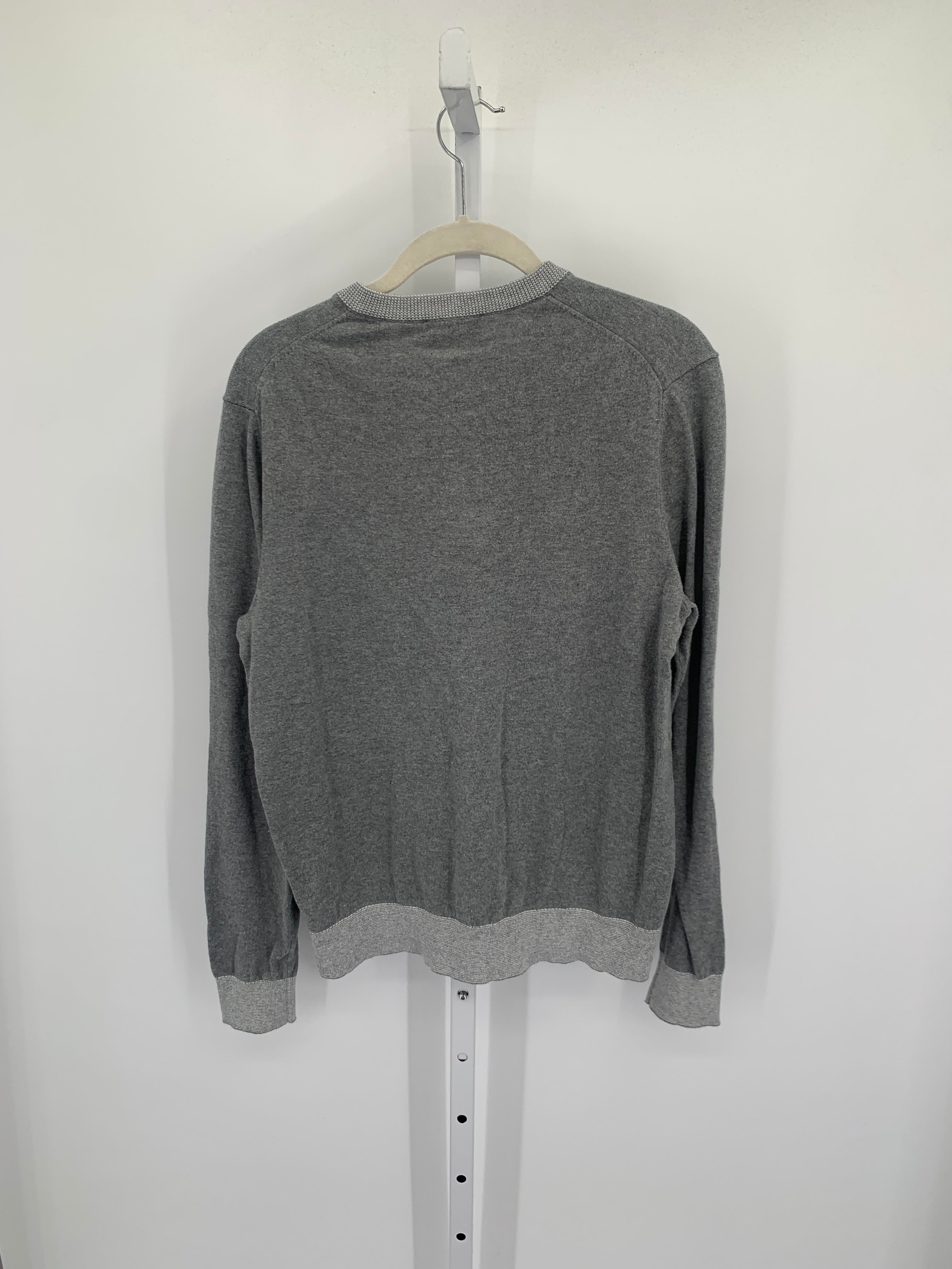 BUTTONS KNIT SWEATER