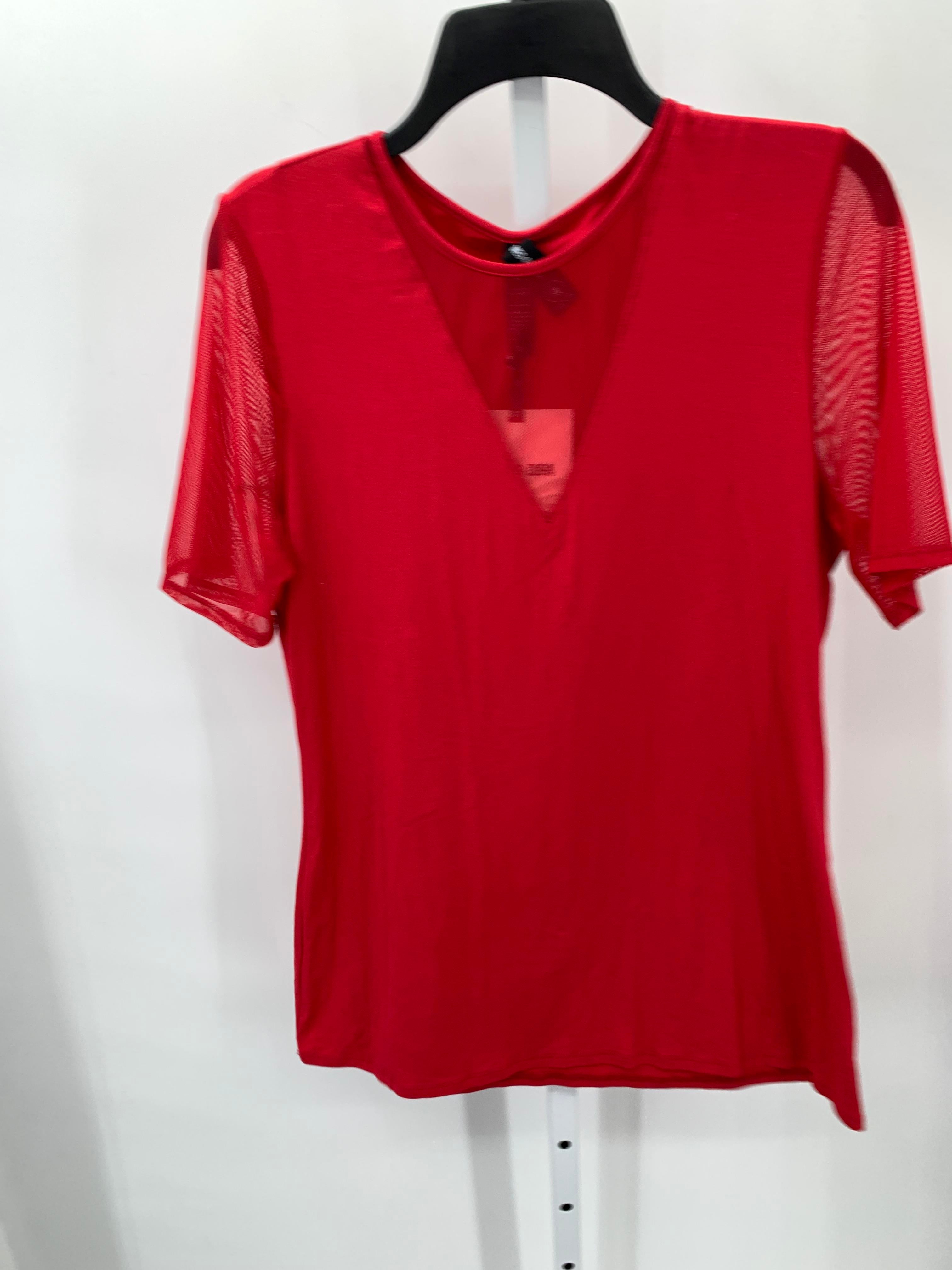 Size Extra Large Misses Short Sleeve Shirt