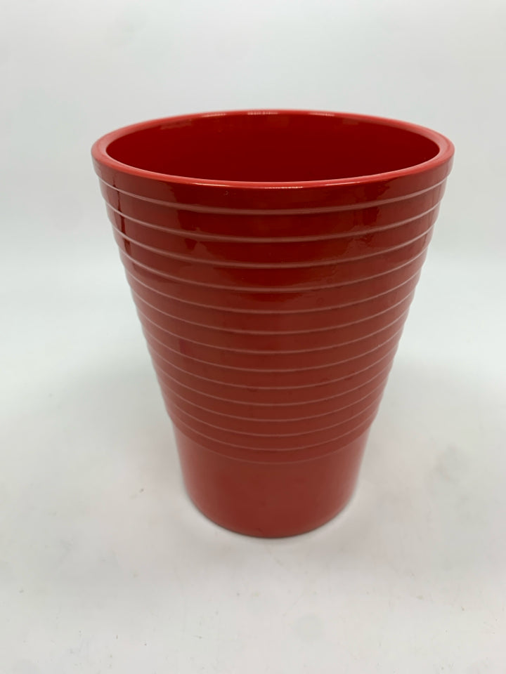 RED LINED CERAMIC PLANTER.