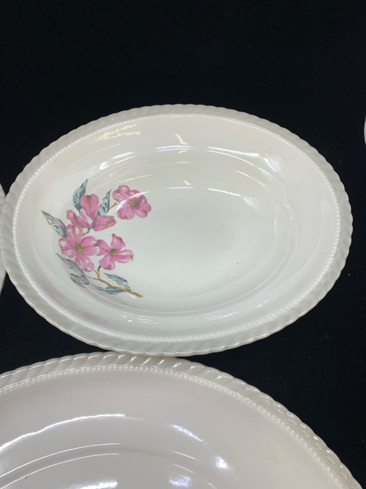 3PC CREAM W/PINK FLOWERS SERVING SET.
